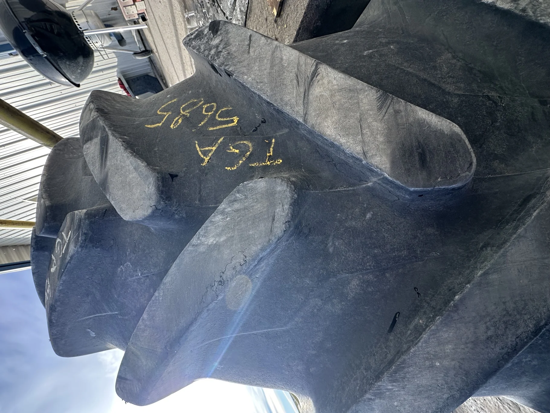 Used 65% VF480/80R50 Michelin YieldBib R-1W 166A8/166B TL on a 15 x 50 JD Yellow 10 Bolt (.906 image 3