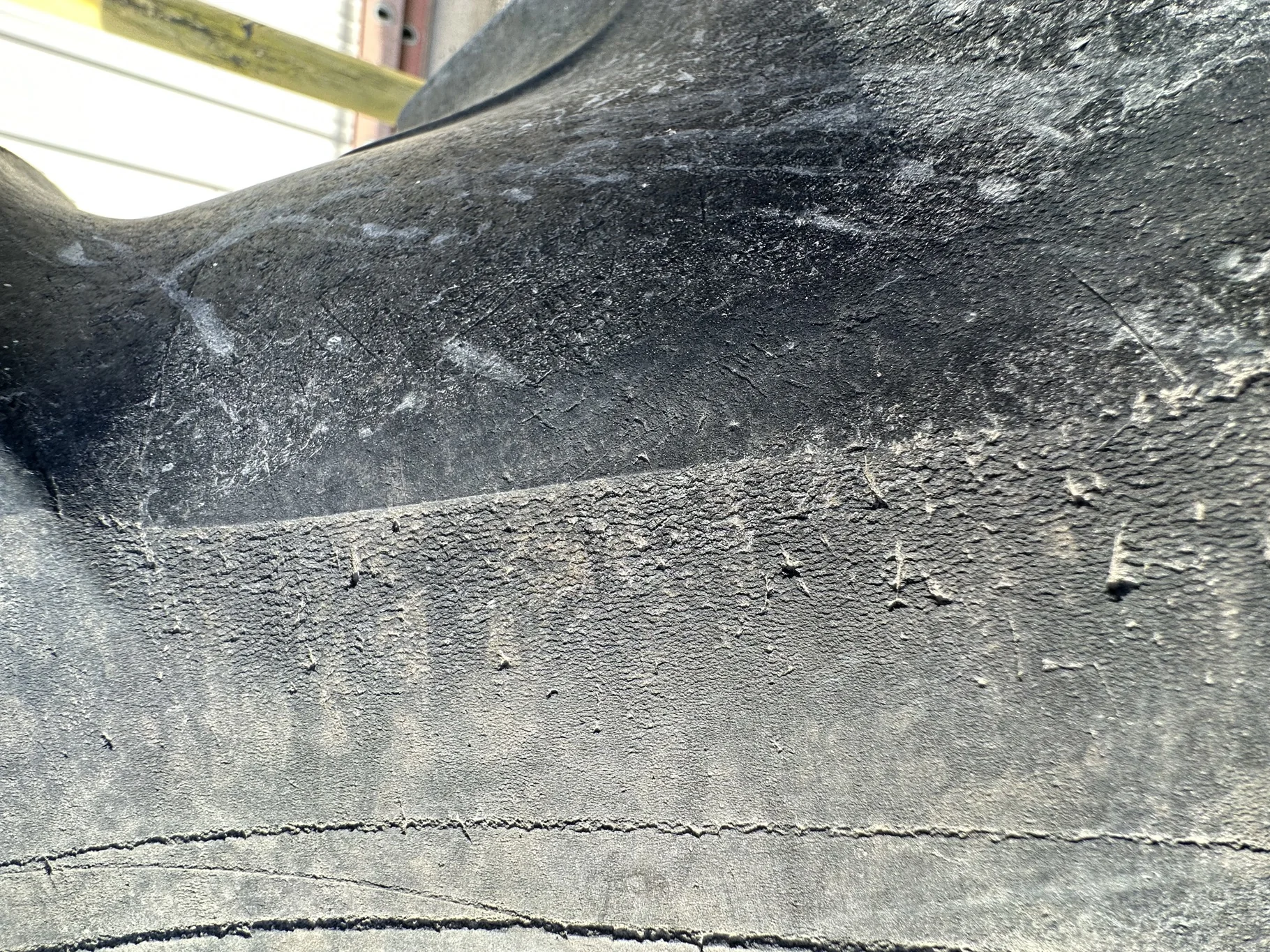 Used 50% VF480/80R50 Michelin YieldBib R-1W (166A8/166B) TL on a 15 x 50 JD Yellow 12 Bolt Stu image 5