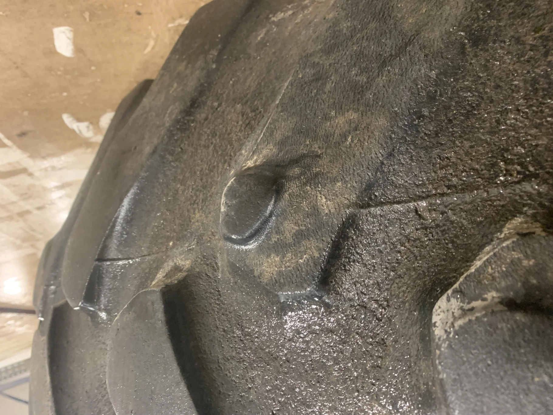 Used 40% 520/85R42 Firestone Radial All traction R-1 (165B) TL on a 18 x 46 JD Yellow Dolly dual