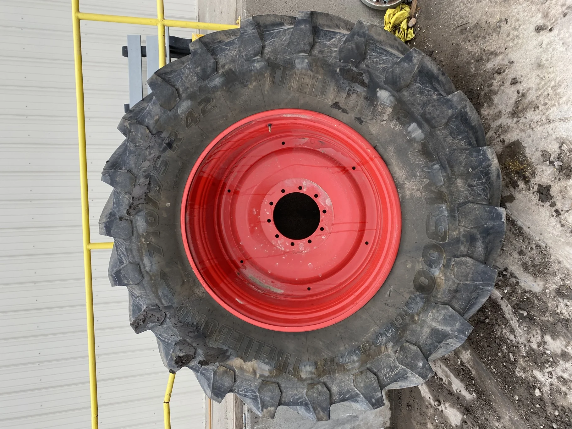 USED 95% 710/75R42 Trelleborg TM900 High Power R-1W (175D) TL on a 23 X 42 Fendt Red 10 Bolt (.9375) image 2