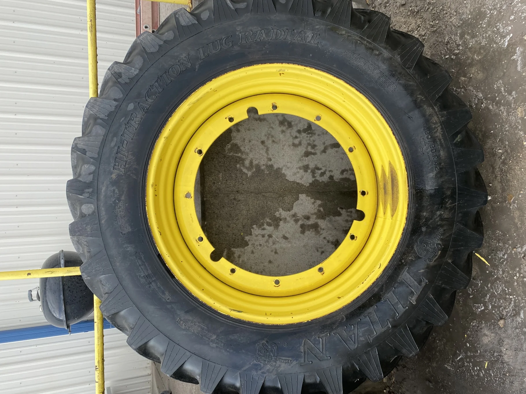 Used 70% 480/80R42 Titan Hi Traction Lug Radial R-1 151A8/B TL on a 16 x 42 JD Yellow 12 bolt image 2
