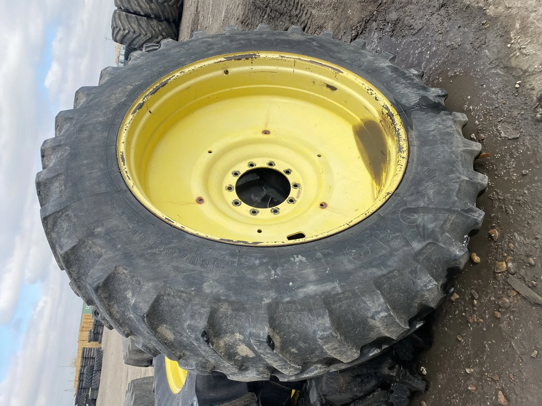 Used 60% 480/80R46 Firestone Radial All Traction 23 R-1 (158B) TL on 16 x 46 John Deere Yellow 10 B