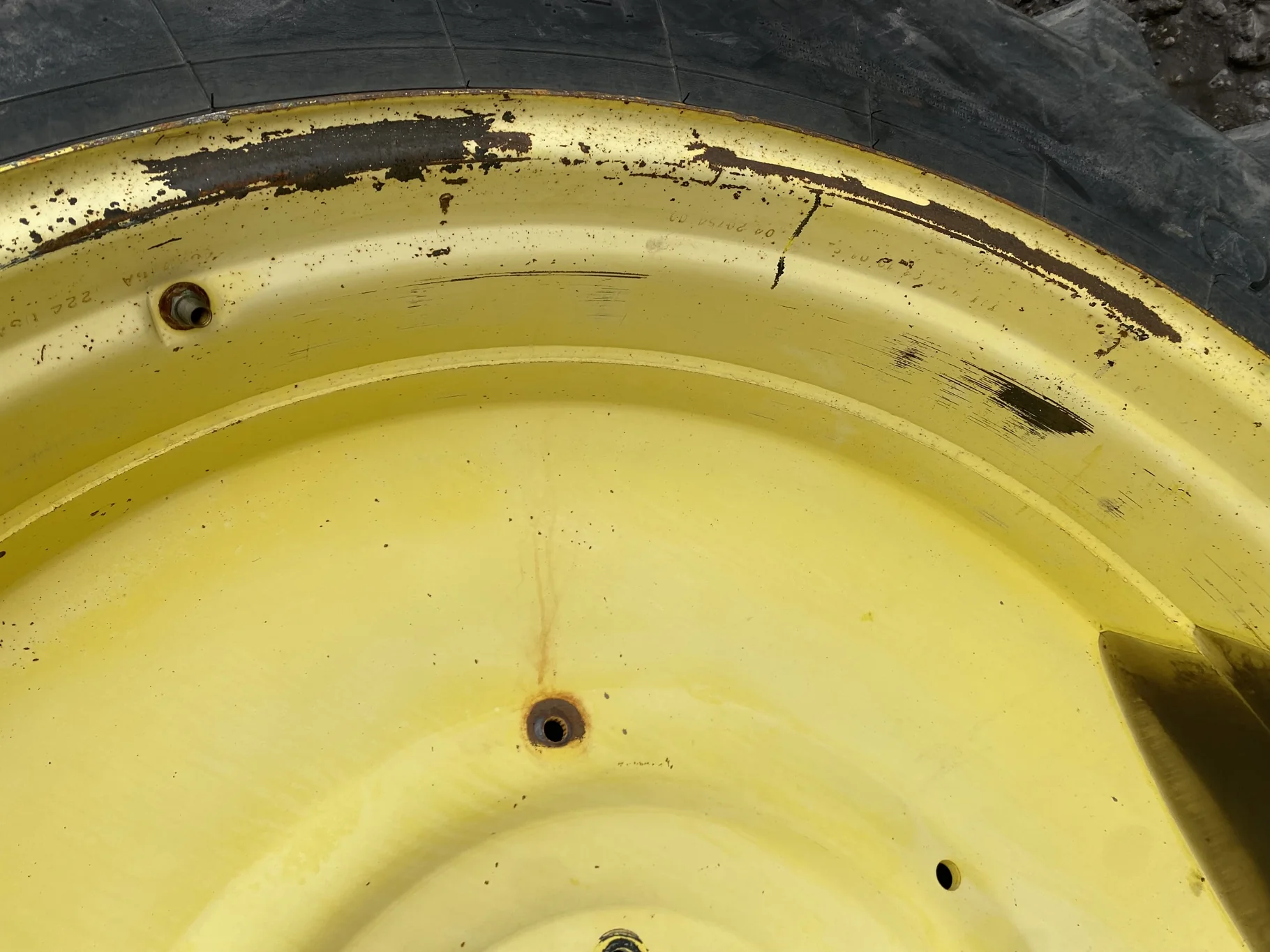 Used 60% 480/80R46 Firestone Radial All Traction 23 R-1 (158B) TL on 16 x 46 John Deere Yellow 10 B image 6