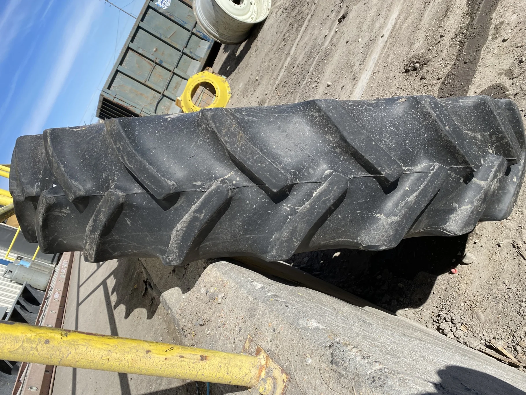 Used 75% 380/90R50 Goodyear DT800 R-1W (151A8) TL on a 12 x 50 JD Yellow 12 Bolt Stub Disc Whe image 7