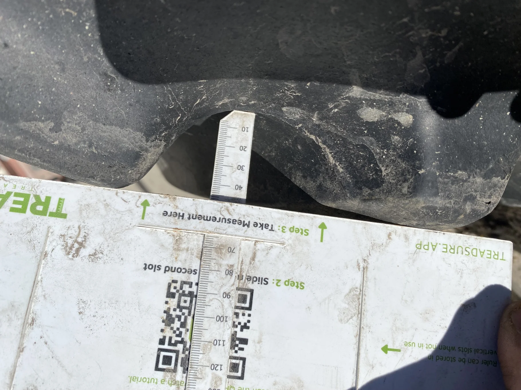 Used 75% 380/90R50 Goodyear DT800 R-1W (151A8) TL on a 12 x 50 JD Yellow 12 Bolt Stub Disc Whe image 8