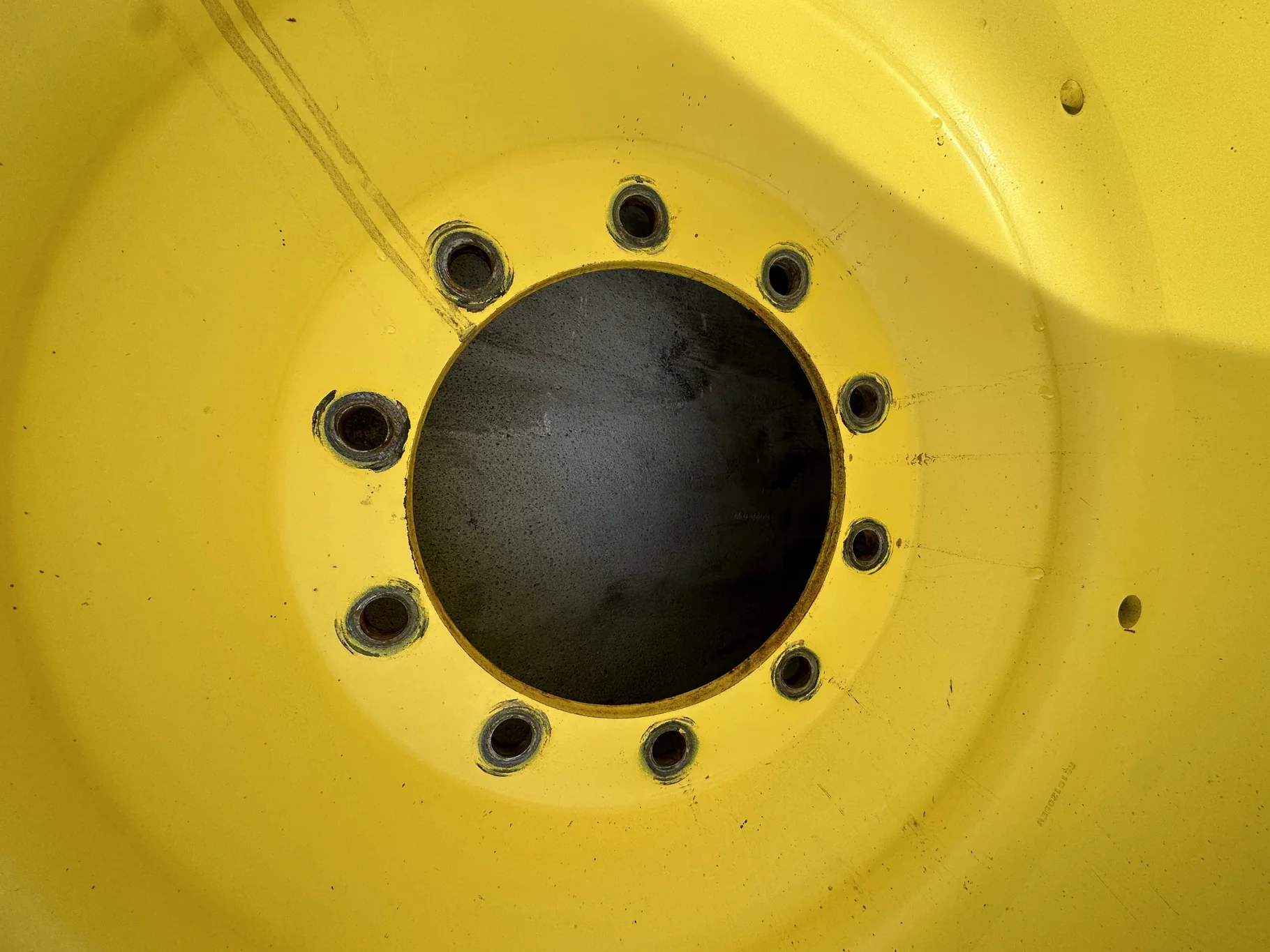 Used 620/70R42 166B Goodyear Optitrac R-1W TL 70-75% On 20 x 42 10 Bolt (.937) JD Yellow Wheel image 5