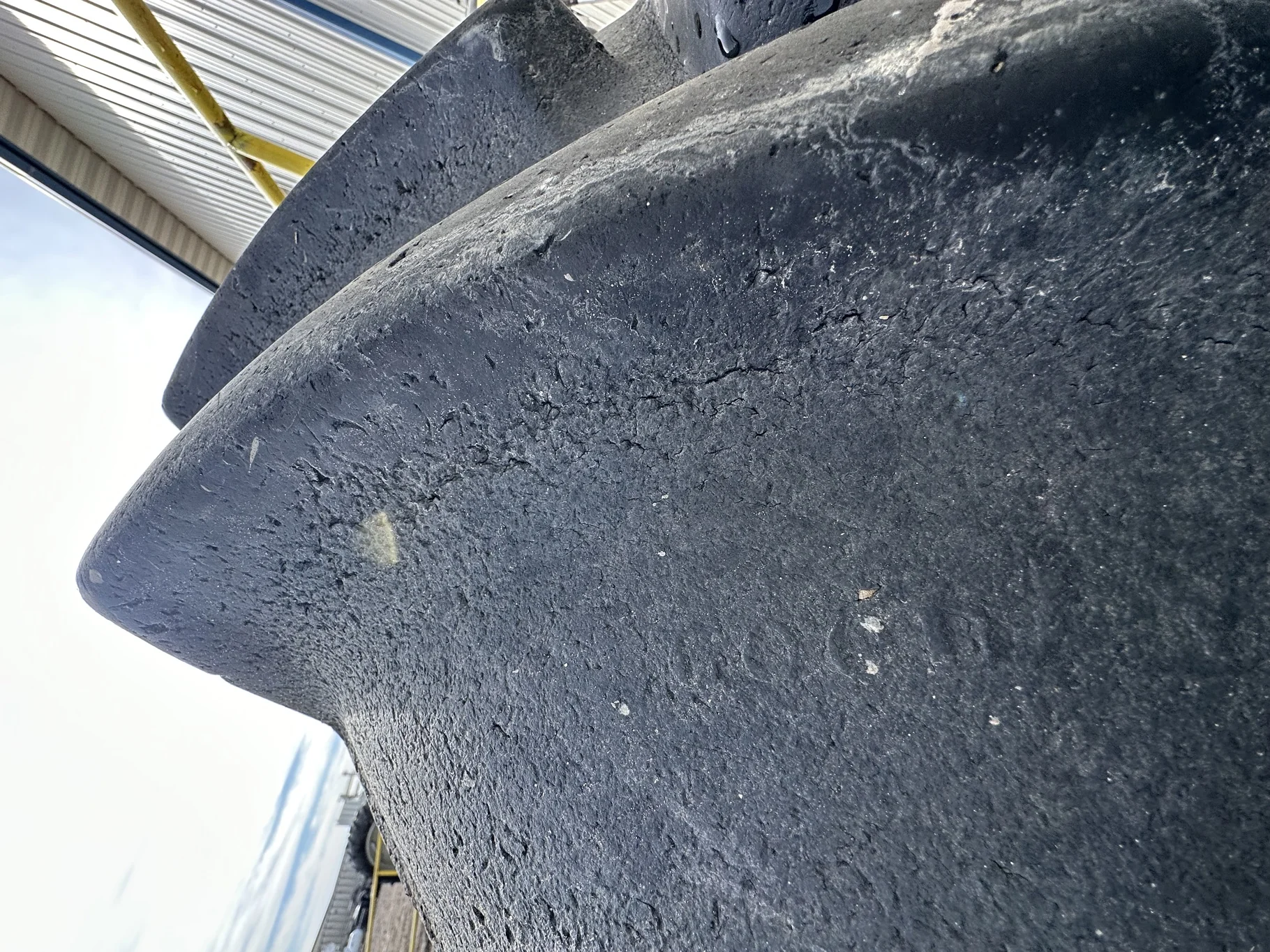 Used 620/70R42 166B Goodyear Optitrac R-1W TL 70-75% On 20 x 42 10 Bolt (.937) JD Yellow Wheel image 6
