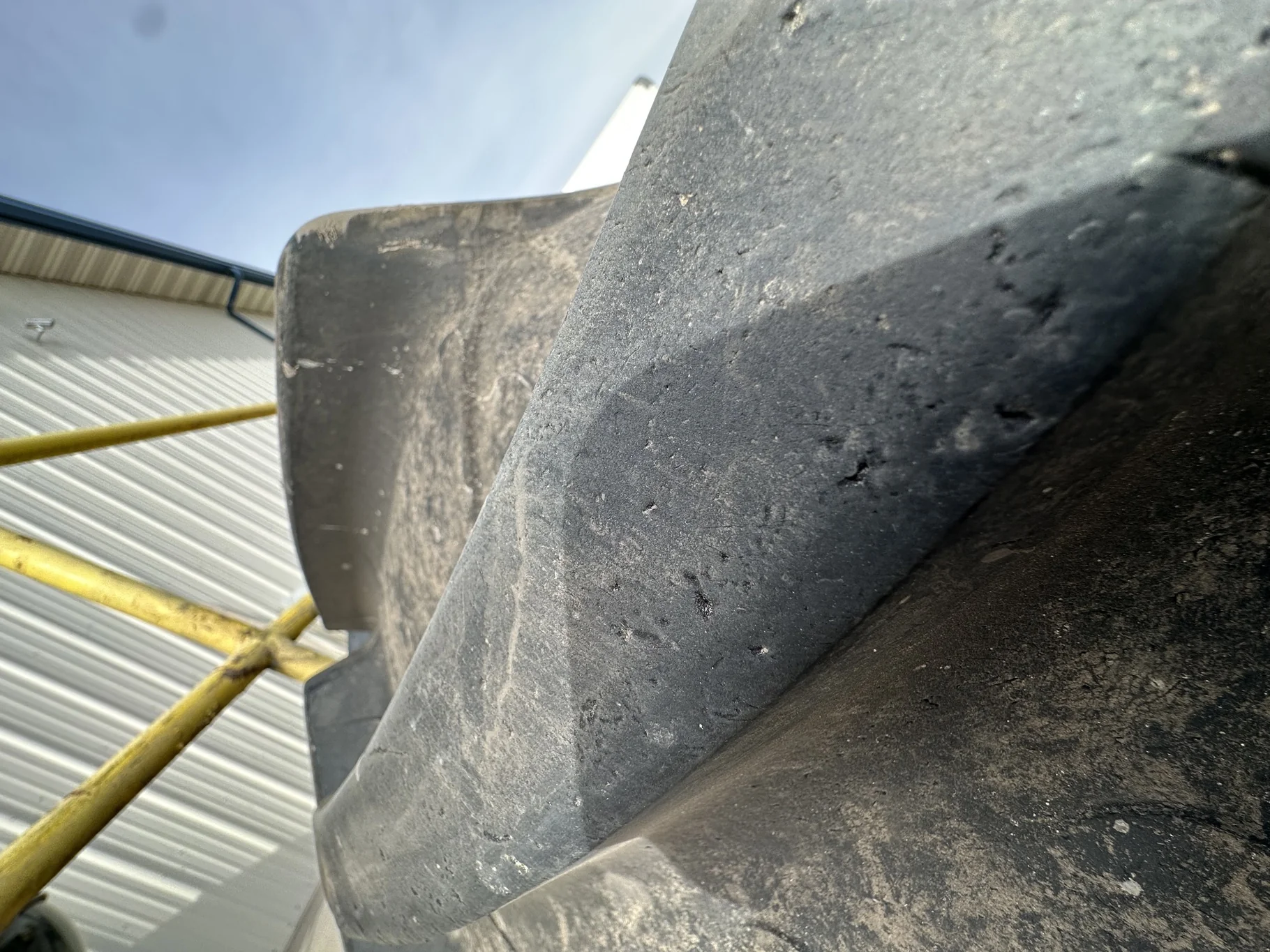 Used 620/70R42 166B BKT AGRIMAX RT765 80% On 20 x 42 10-13-11 Dual JD AG Yellow Wheel image 6