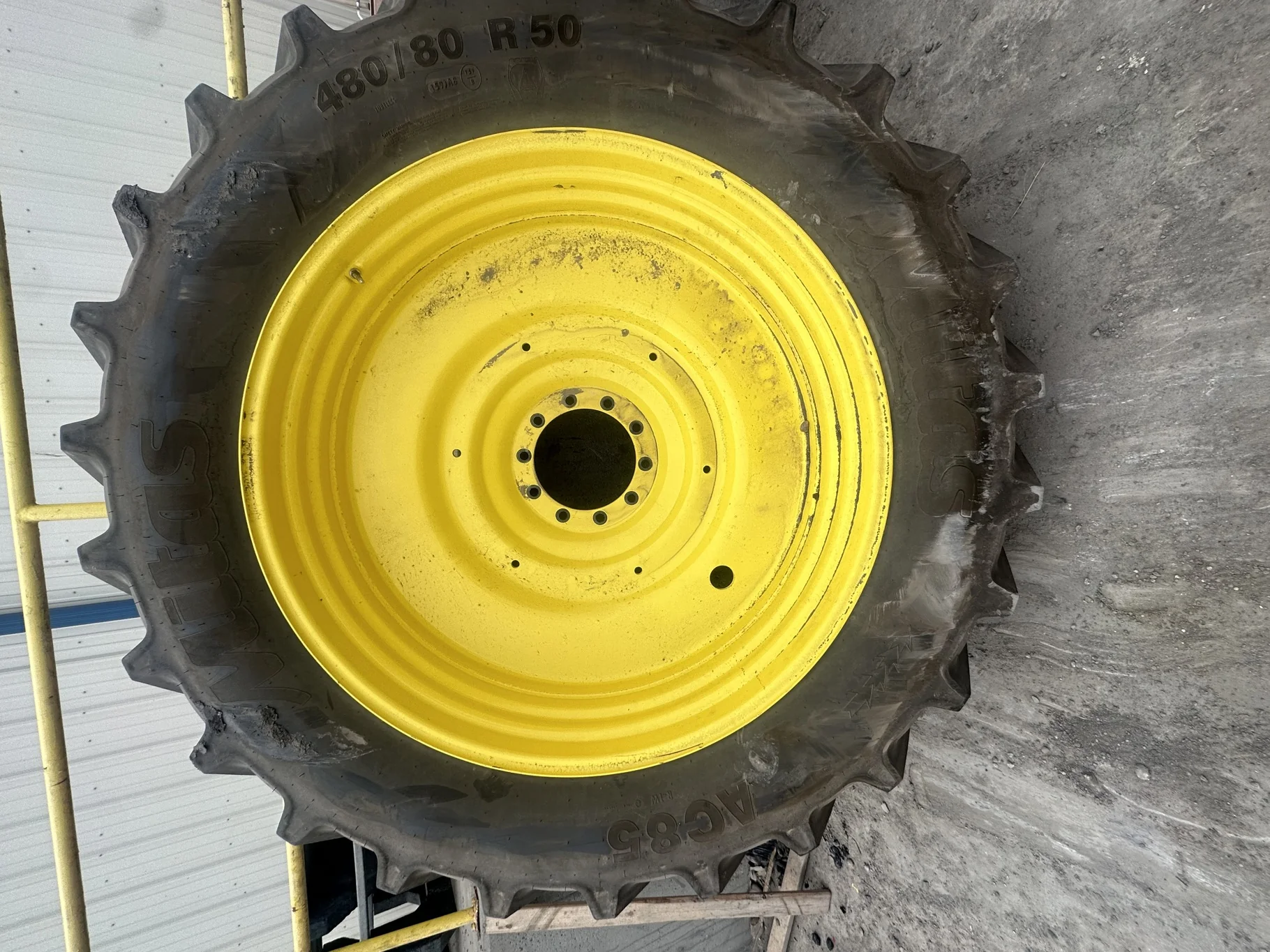Used 480/80R50 159B Mitas AC85 TL R-1W 95-100% on 15 X 50 10-13.189-11.07 Dual Yellow Wheel image 2