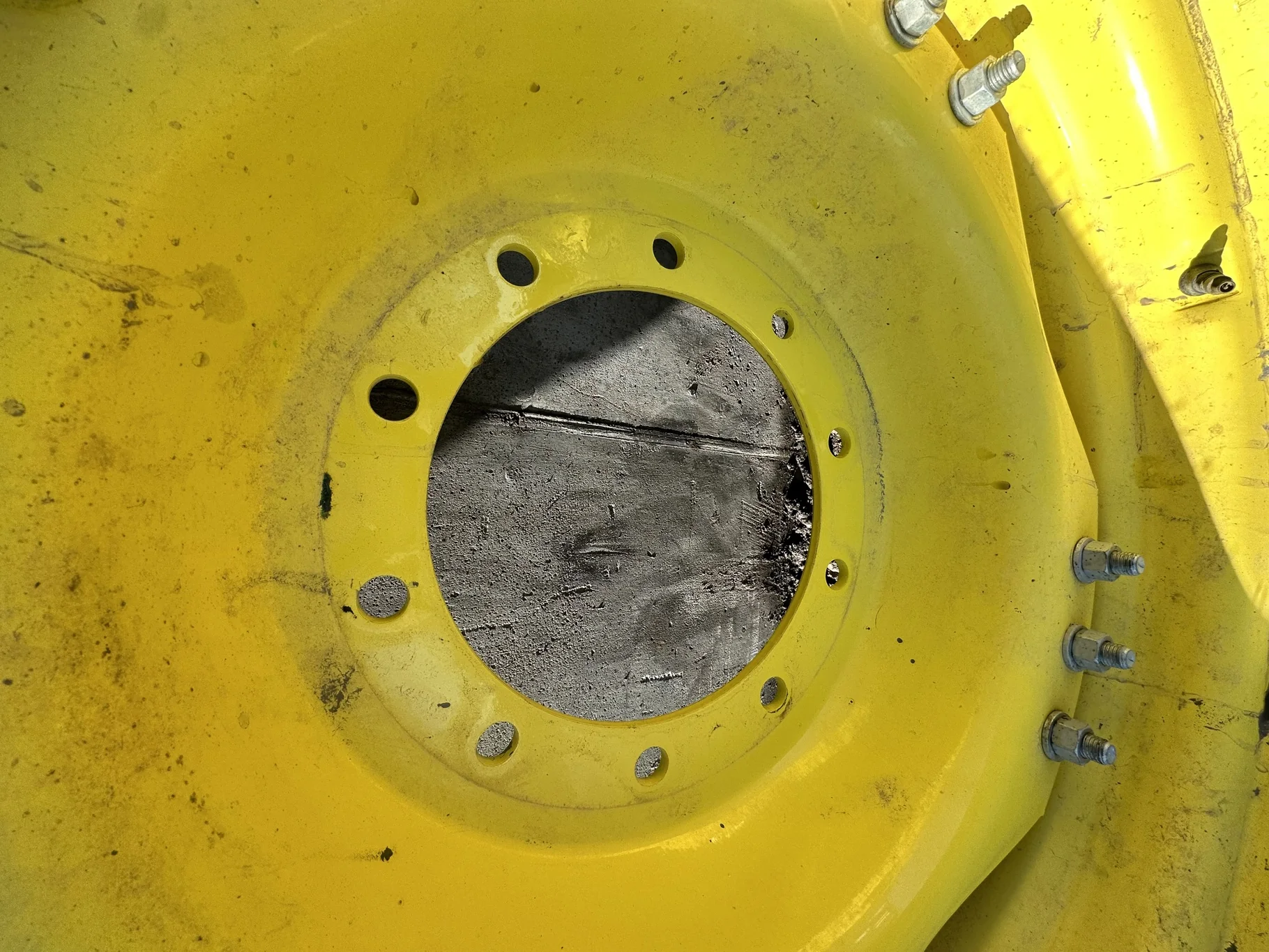 Used 90% 420/90R30 Firestone Radial All Traction FWD R-1 142B TL on a 15 x 30 JD Yellow Waffle image 3
