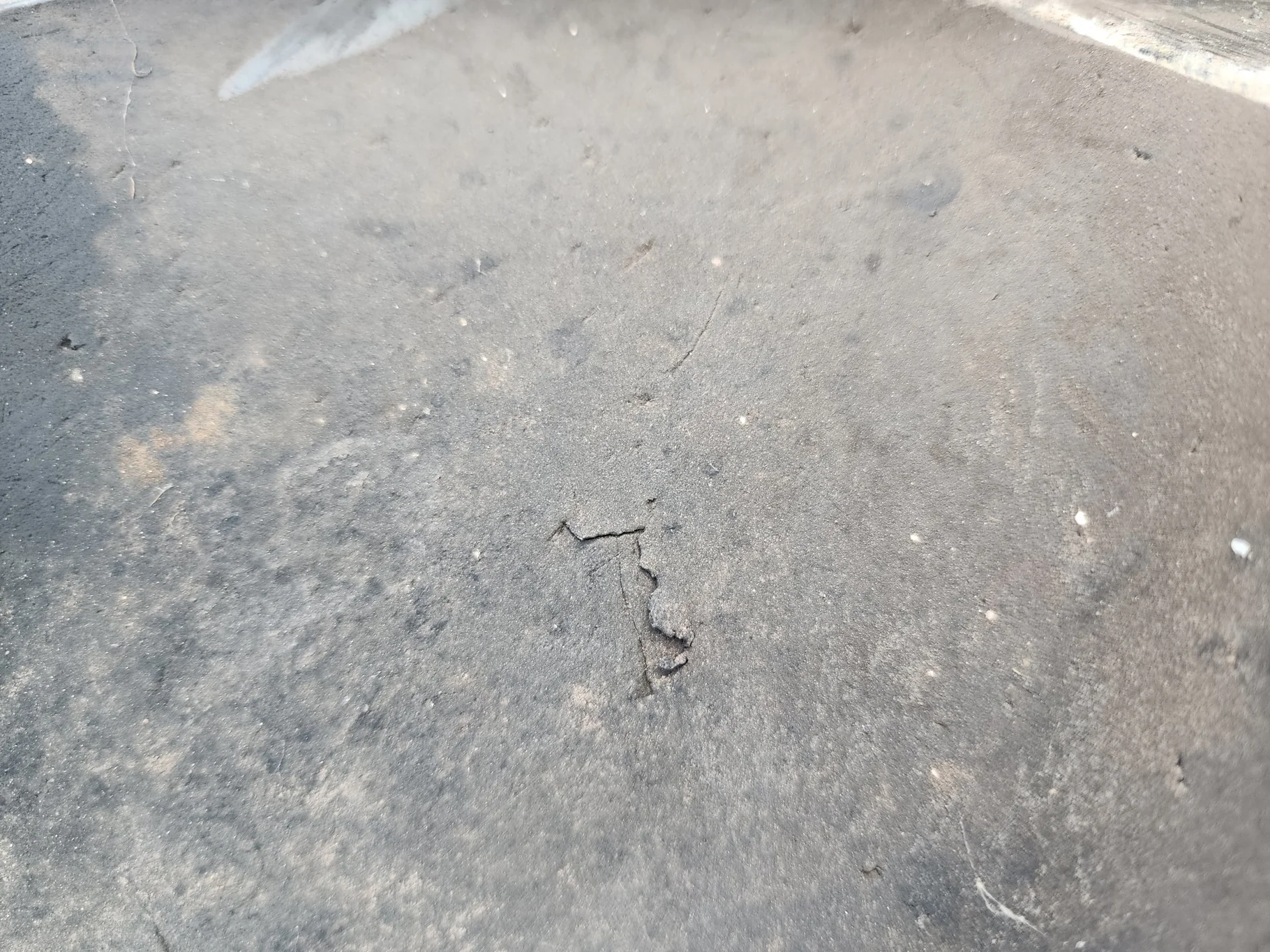 Used 85%  520/85R42 Goodyear Ultra Torque Radial R-1 (Lug cuts, Stubble)(157A8) TL on a Used 18 x 42 image 6