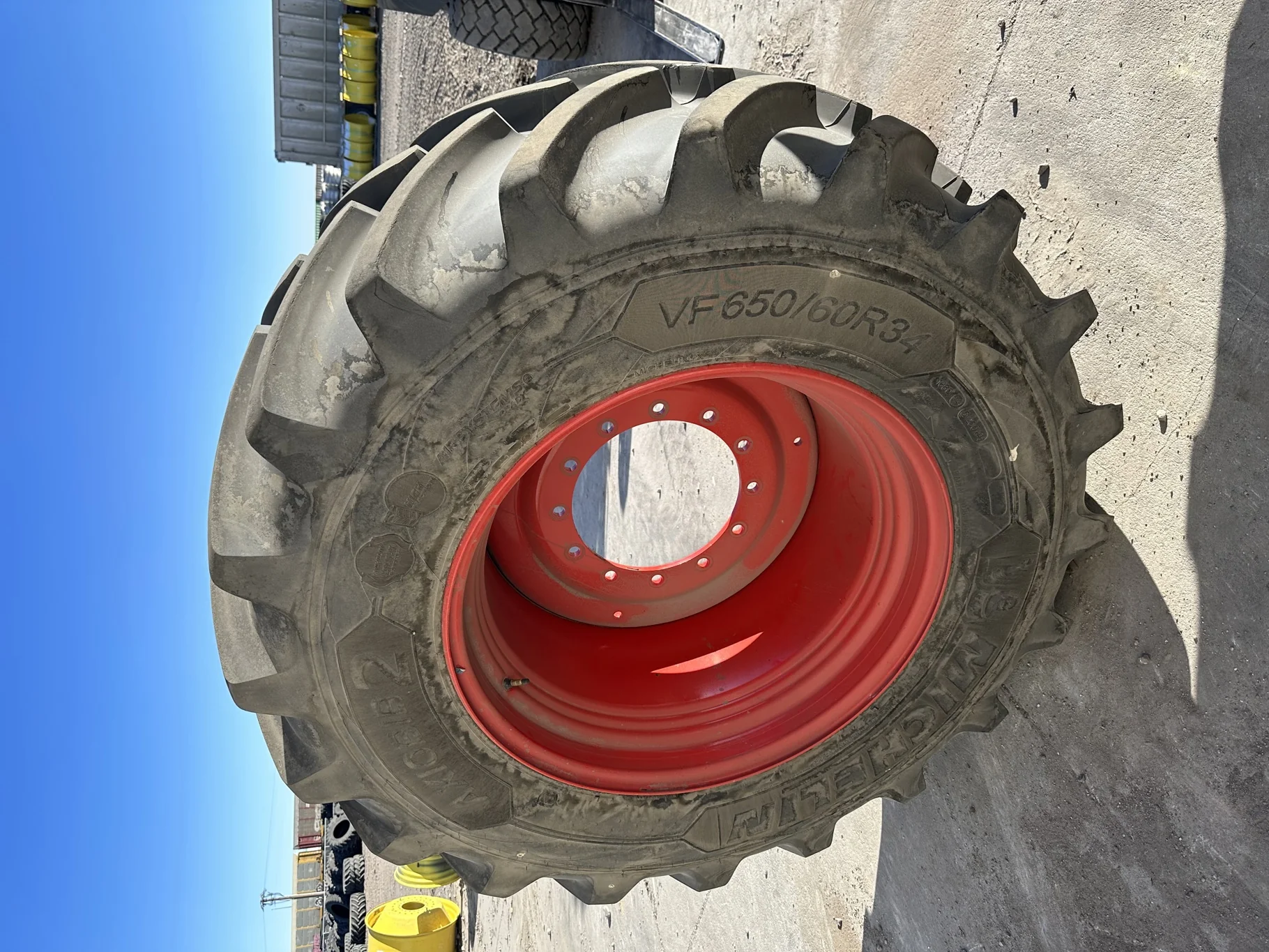 Used VF650/60R34 168D/165E Michelin AxioBib 2 TL 90-95% On 23 x 34 12-16.732 Fendt Red Wheel