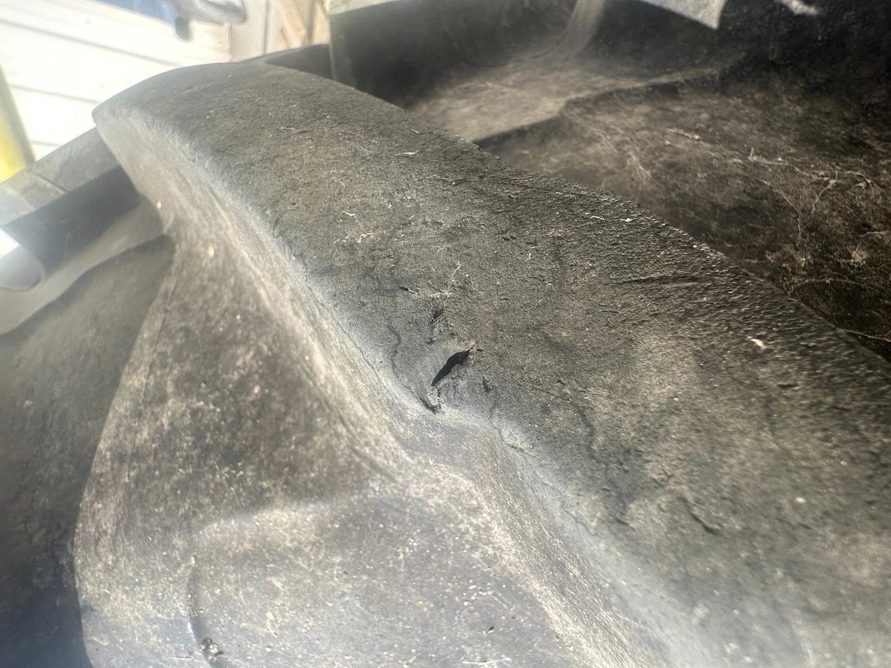 Used 85% 480/80R50 (18.4R50) Michelin AgriBib 2 R-1W (159A8/159B) TL on a 15 x 50 JD Yellow 12 image 7