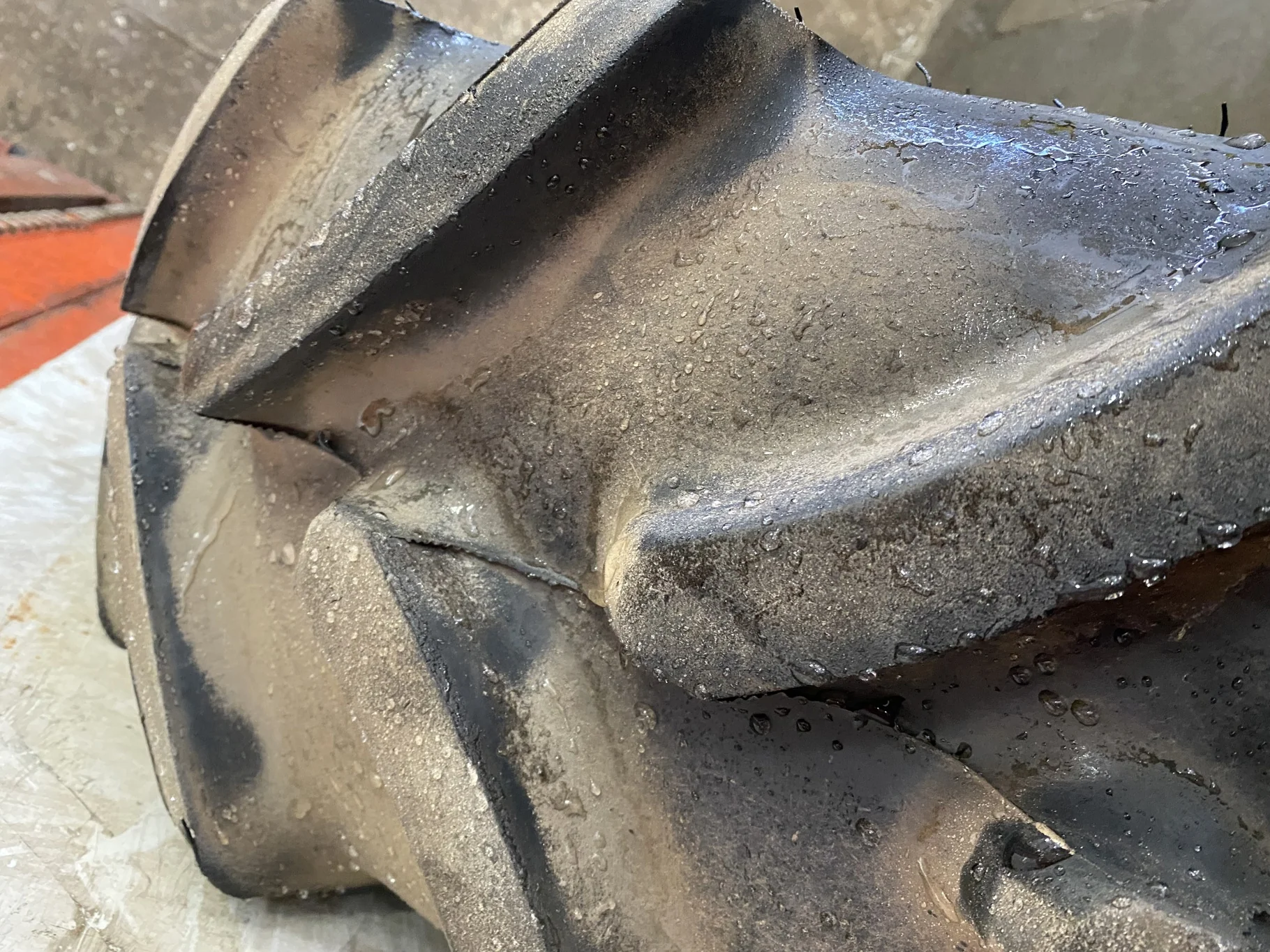Used 85% 320/85R24 Firestone Performer 85 R-1W (122D) TL on a 10 x 24 John Deere Yellow 8 Bolt 6 Lo image 3