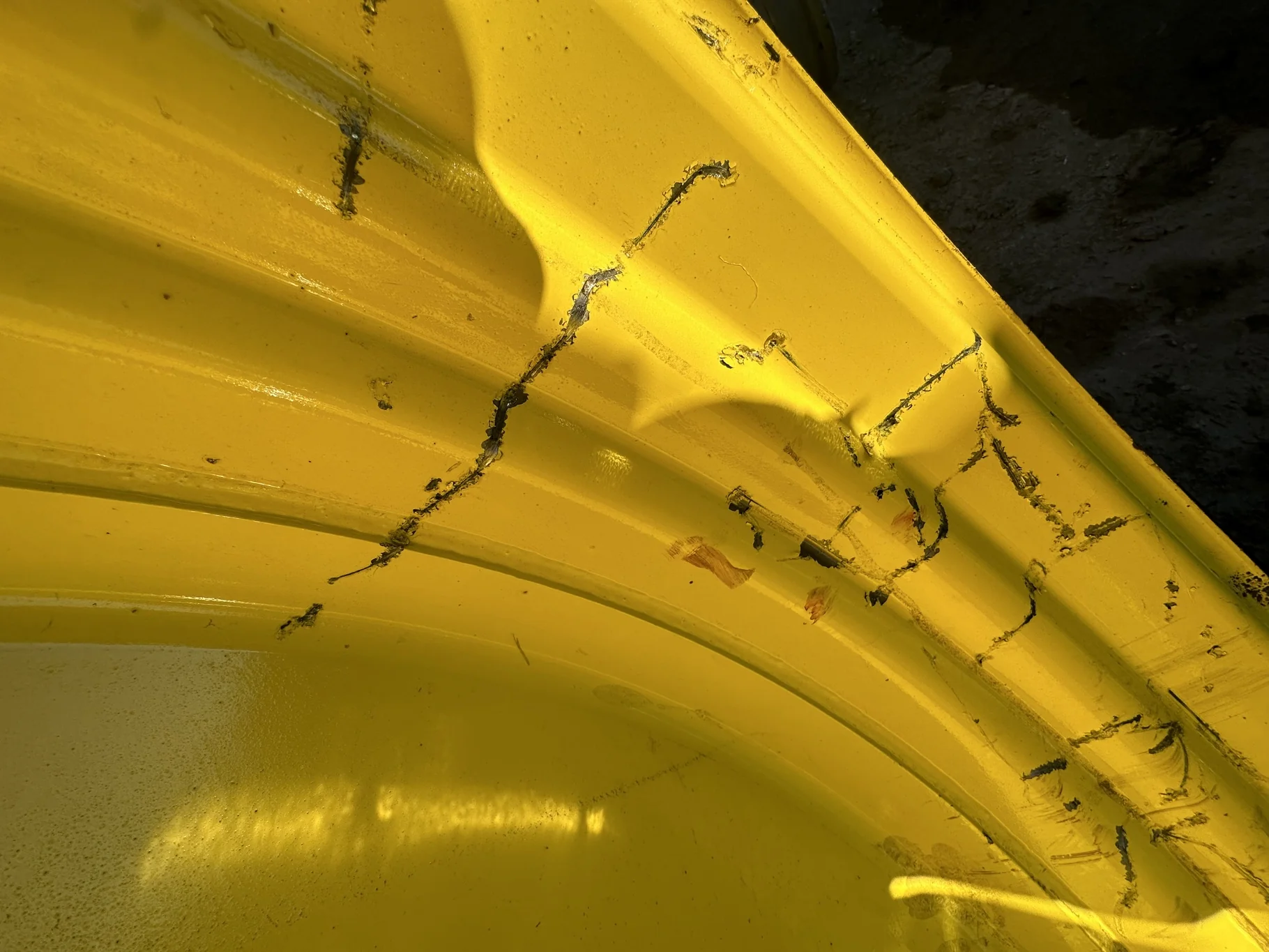 Used 90% 480/80R50 (18.4R50) Michelin AgriBib 2 R-1W 159A8/159B TL on a 15 x 50 JD Yellow 10 B image 8