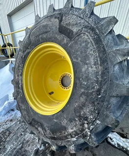 Take Off 650/85R38 Alliance Agri Star II 173D TL on a 23 X 38 JD Yellow 20 Bolt (.938) Outside