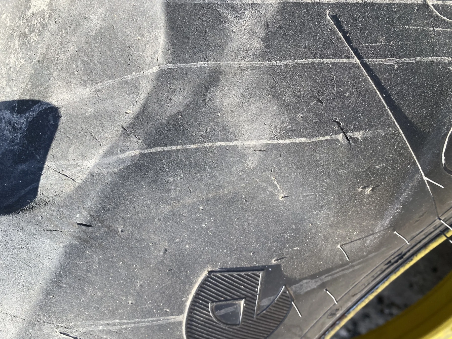 Used 90% VF420/85R34 Firestone Radial All Traction DT R-1W 157B TL on a 15 x 34 JD Yellow Waffle image 8