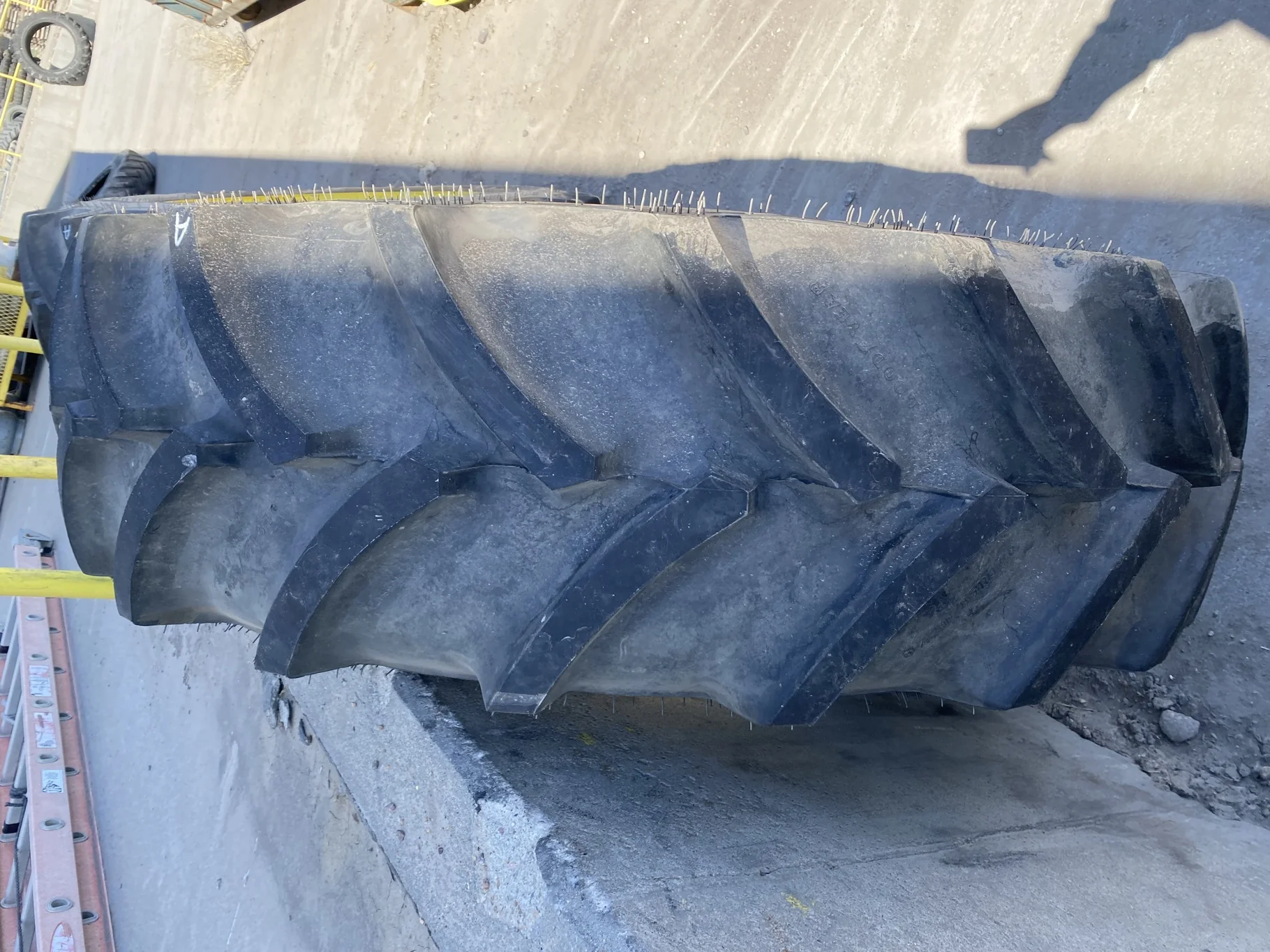 Used 420/85R34 147D Goodyear Optitrac R-1W TL 98% On 15 x 34 3 Bolt JD Yellow Waffle Wheel image 5