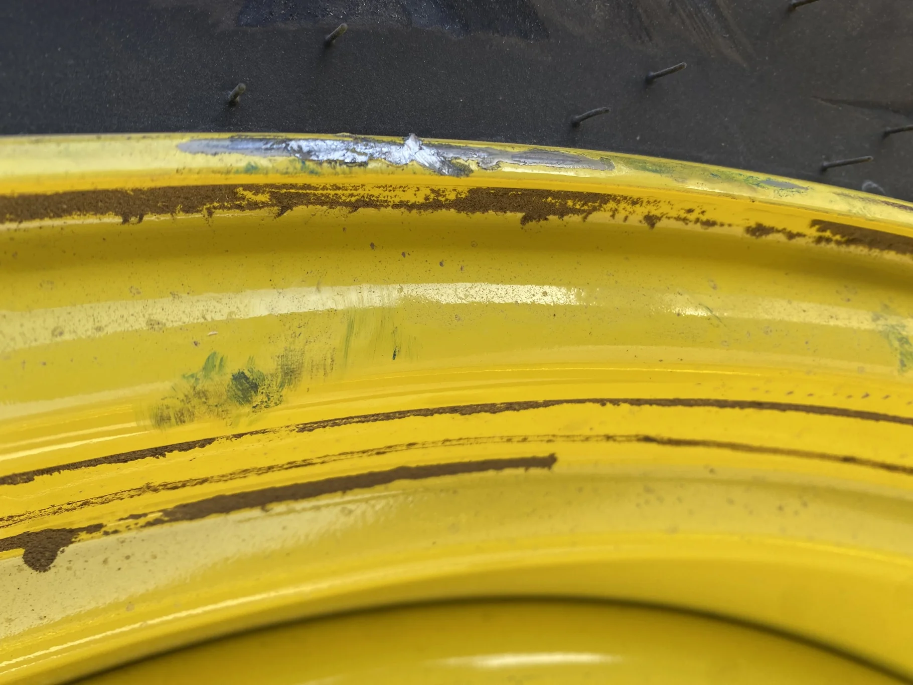 Take Off 600/65R38 Continental TractorMaster R-1W 153D  TL on a 18 X 38 JD Yellow 12 Bolt (.93 image 6