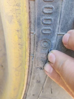 Used 80% 580/85R42 Firestone DT on 18 x 42 10 Bolt JD Inside Dolly Dual image 10