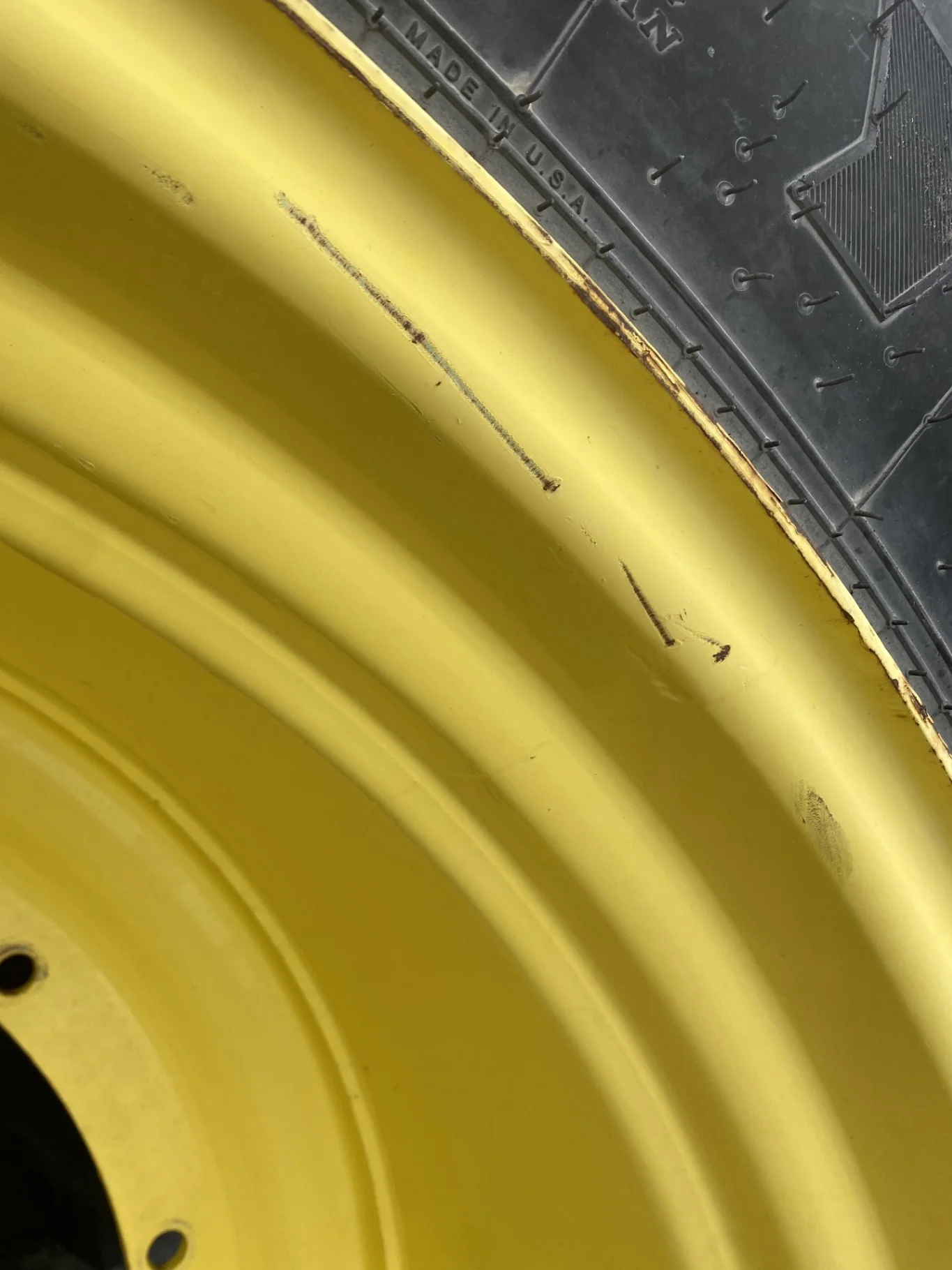 Used 95% LSW 800/55R46 Goodyear Optitorque R-1 (190D) mounted on 28 X 46 John Deere Yellow 12 Bolt image 6
