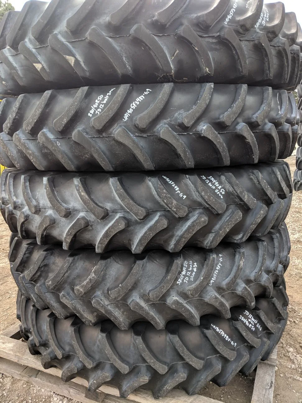 Used 85% 380/90R50 Firestone Radial 9000 R-1W 151B on a 12 x 50 JD Stub Disc- lug cuts image 4