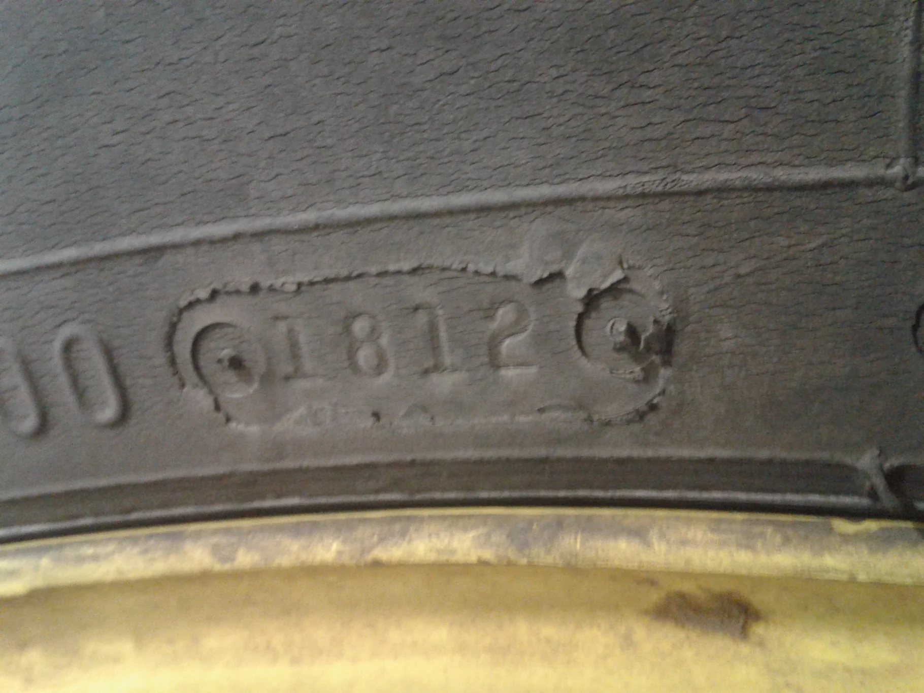 Used 35% 420/85R34 Firestone RAT DT R-1W (147B) on 15 x 34 JD Yellow waffle 3 bolt no disc image 4