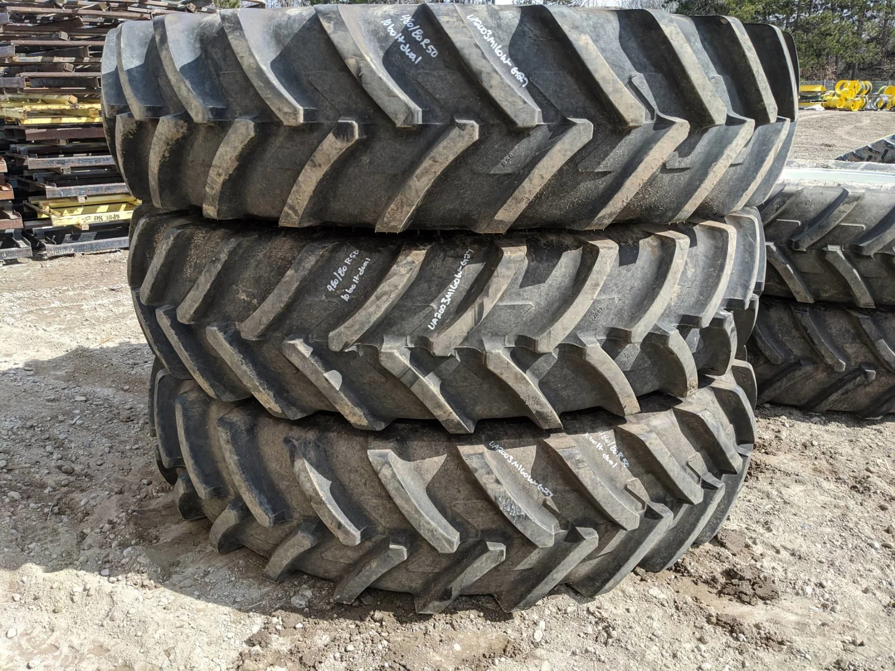 Used 90% 480/95R50 Michelin Agribib R-1W 164A8 on a 15 x 50 NH White 10 Bolt Dual image 3