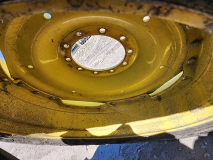 Used 77% 380/80R38 Firestone Radial All Traction DT 142B On 12 x 38 3 bolt waffle with10 bolt cen image 7