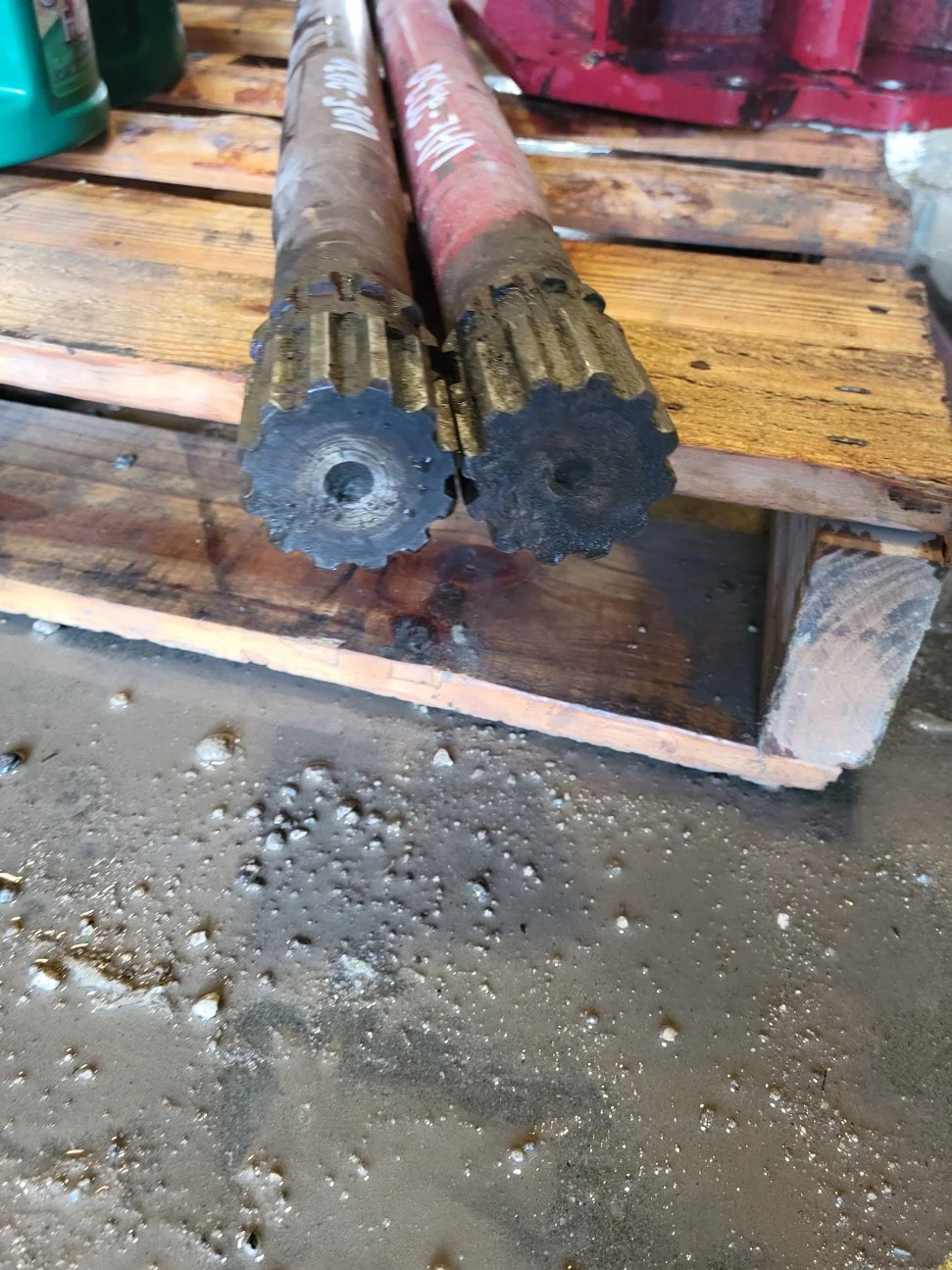 Used 12" Combine Extension Kit with Hardware and Ladder Extensions. 12 Spline. 41" Drive Shaft. image 3