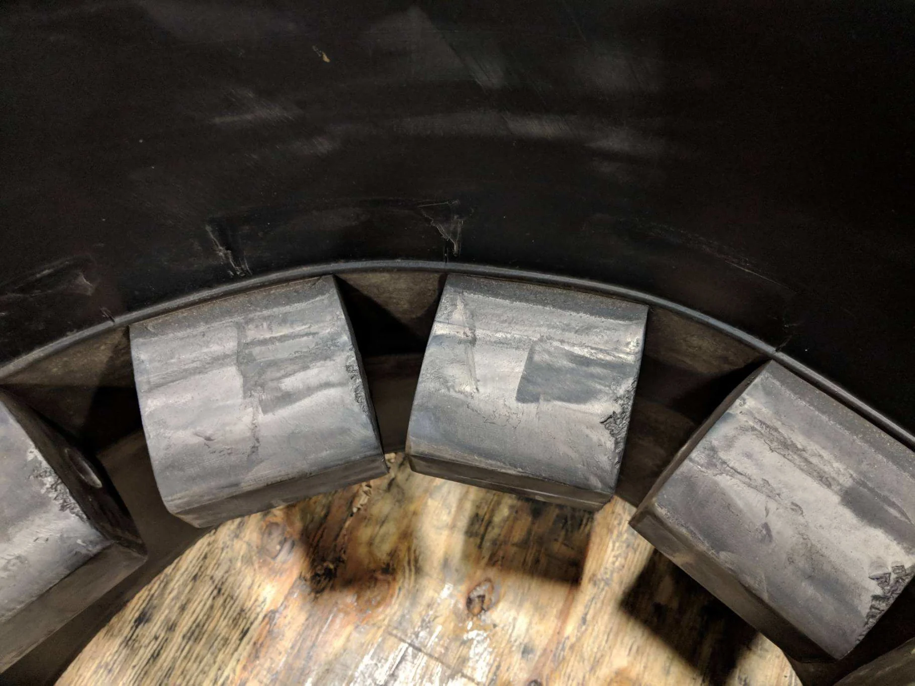 Used 80% 25" Camoplast General Ag 3500 Series for New Model Challenger MT700 series image 4