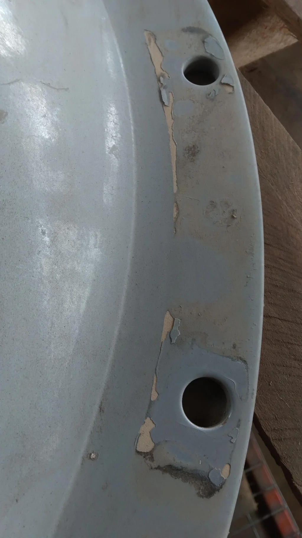 Used 34" Agco Gray10 Bolt Waffle Center (2 Bolt) (10-13-11)