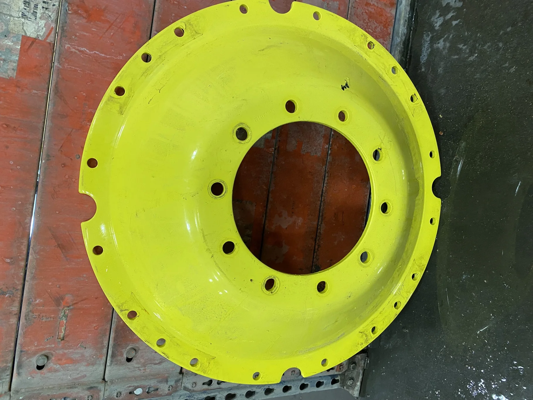 USED DISC 34" JD 10 Bolt Heavy Duty Waffle Disc