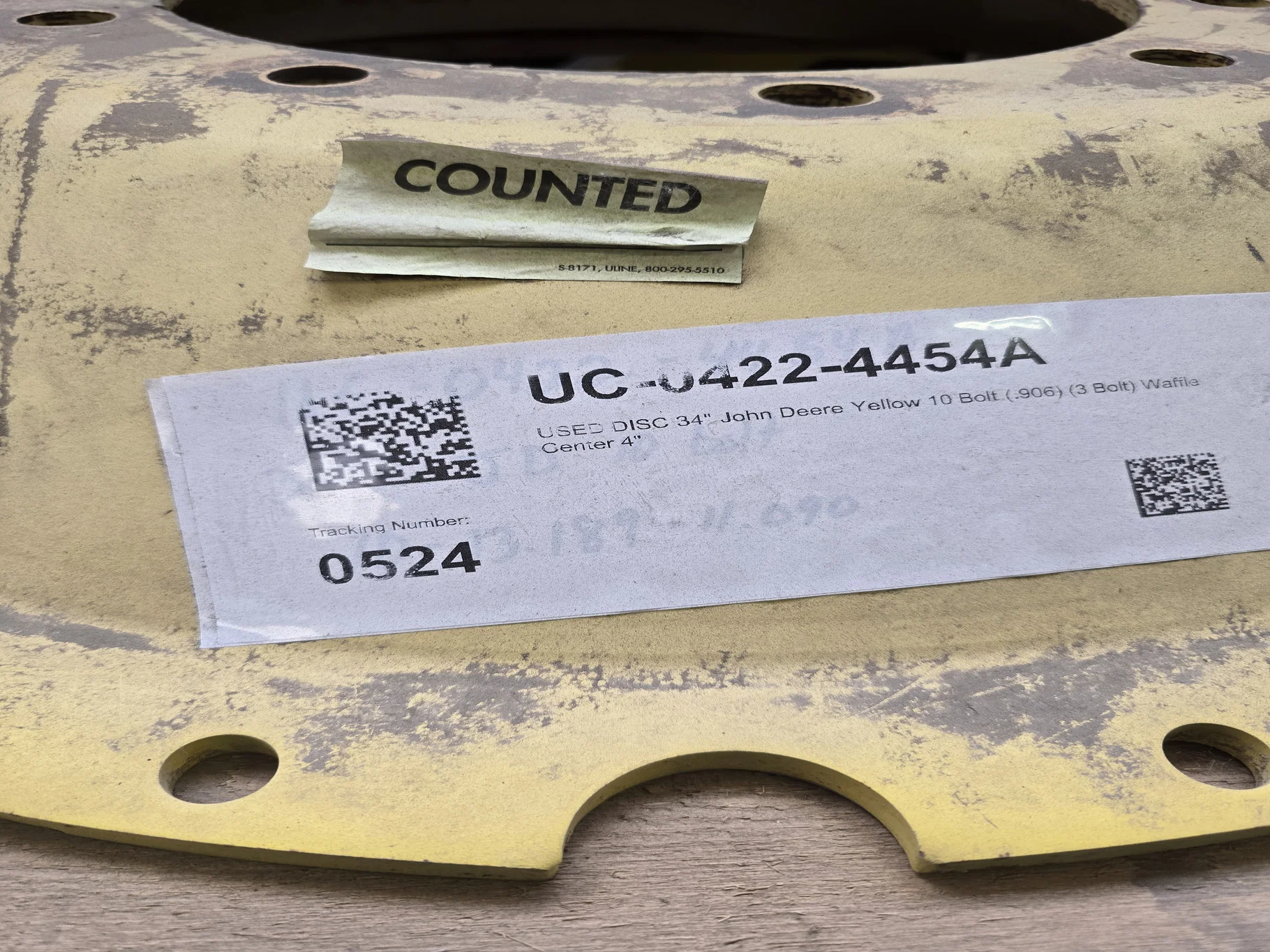 USED DISC 34" John Deere Yellow 10 Bolt (.906) (3 Bolt) Waffle Center 4" image 3