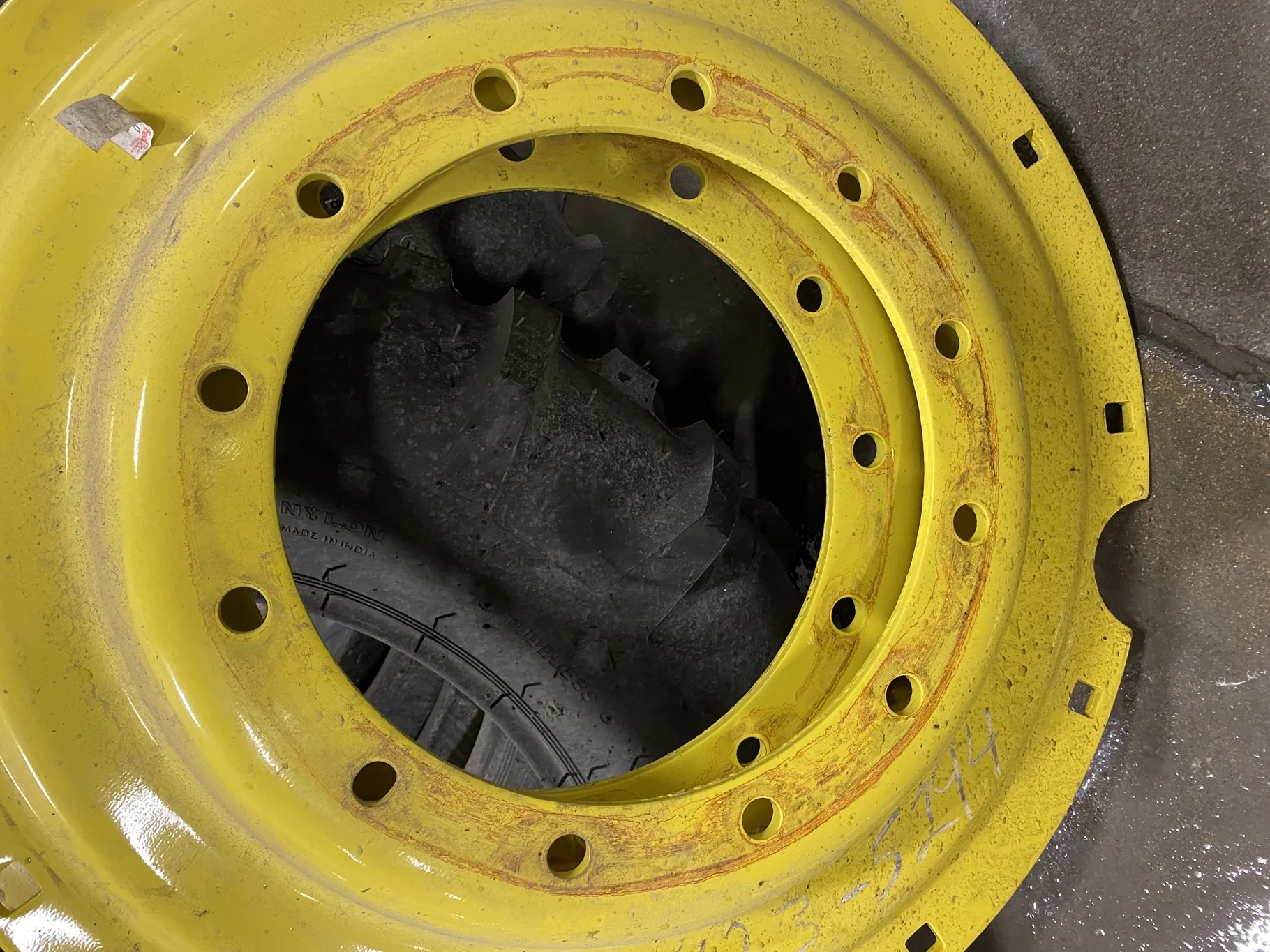 USED DISC 38" John Deere Yellow 12 Bolt Stub Disc Center - Good Condition  
(Scratches, Rust Spots) image 2