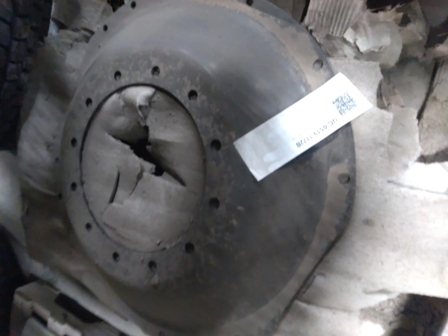 USED DISC 38" CIH 12 Bolt (.944) Waffle Center image 2