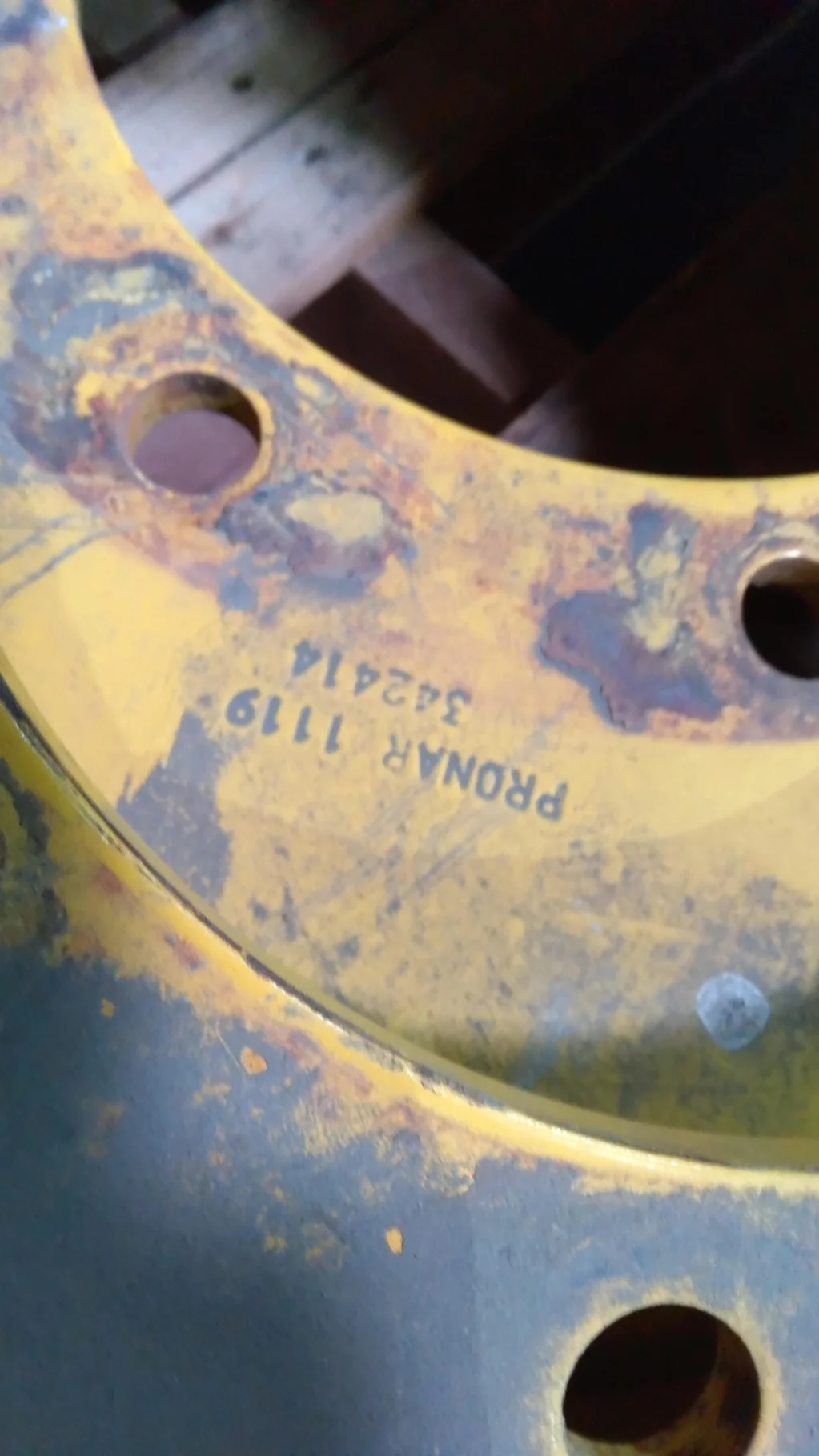 USED DISC 38" JD Large 8 Bolt Center