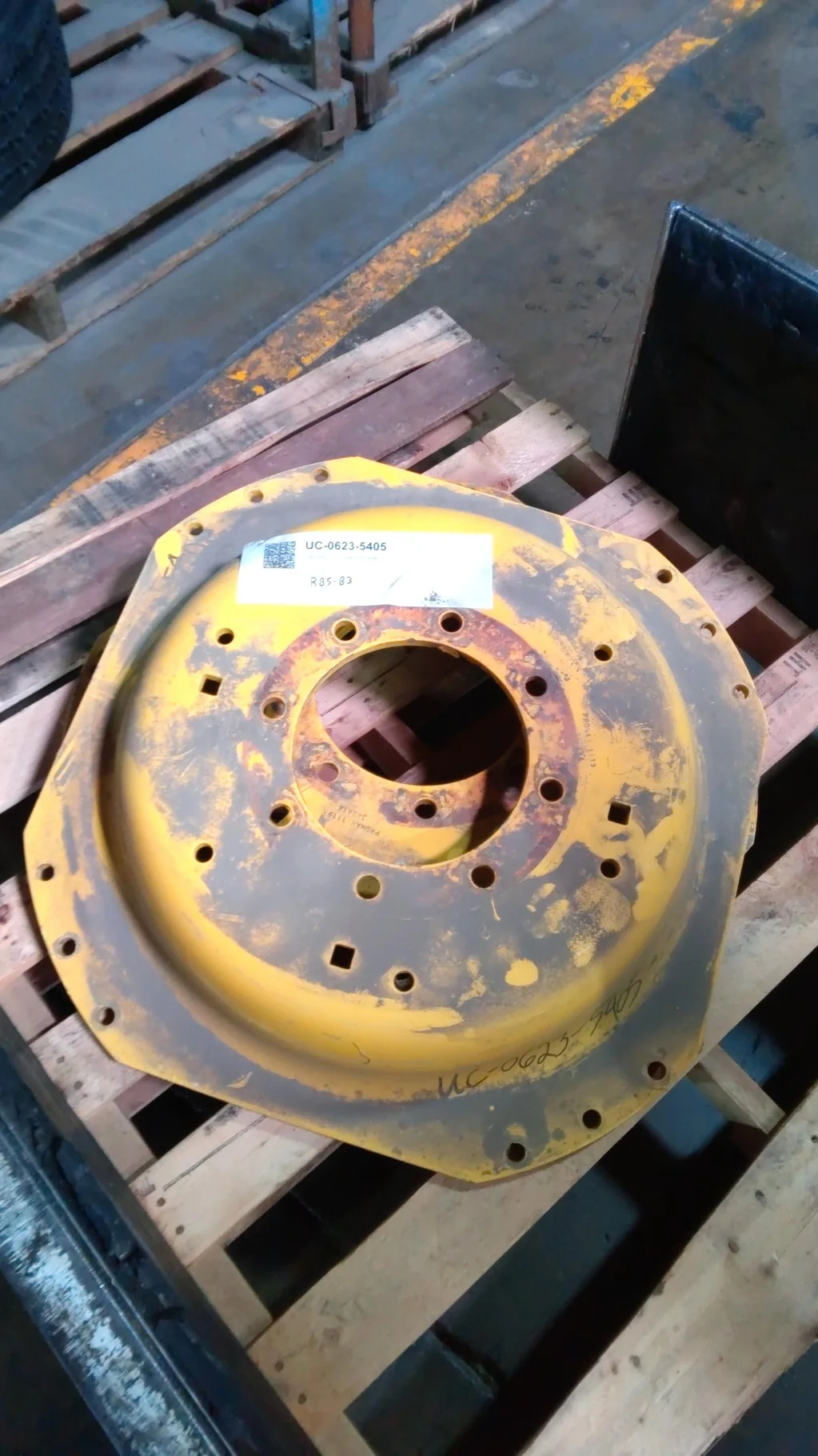 USED DISC 38" JD Large 8 Bolt Center image 4