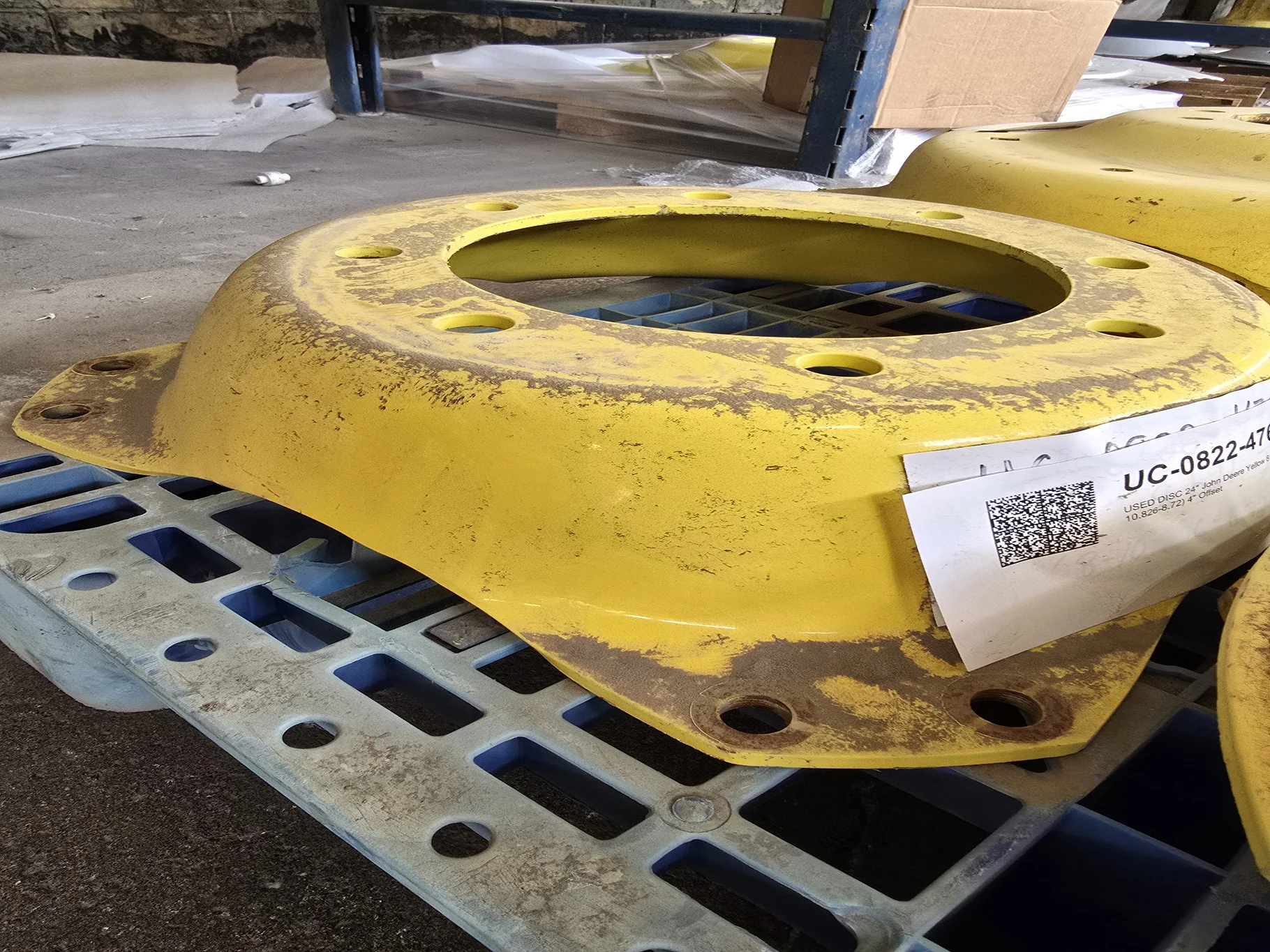 USED DISC 24" John Deere Yellow 8 Bolt (.843) Waffle Center (8-10.826-8.72) 4" Offset image 2