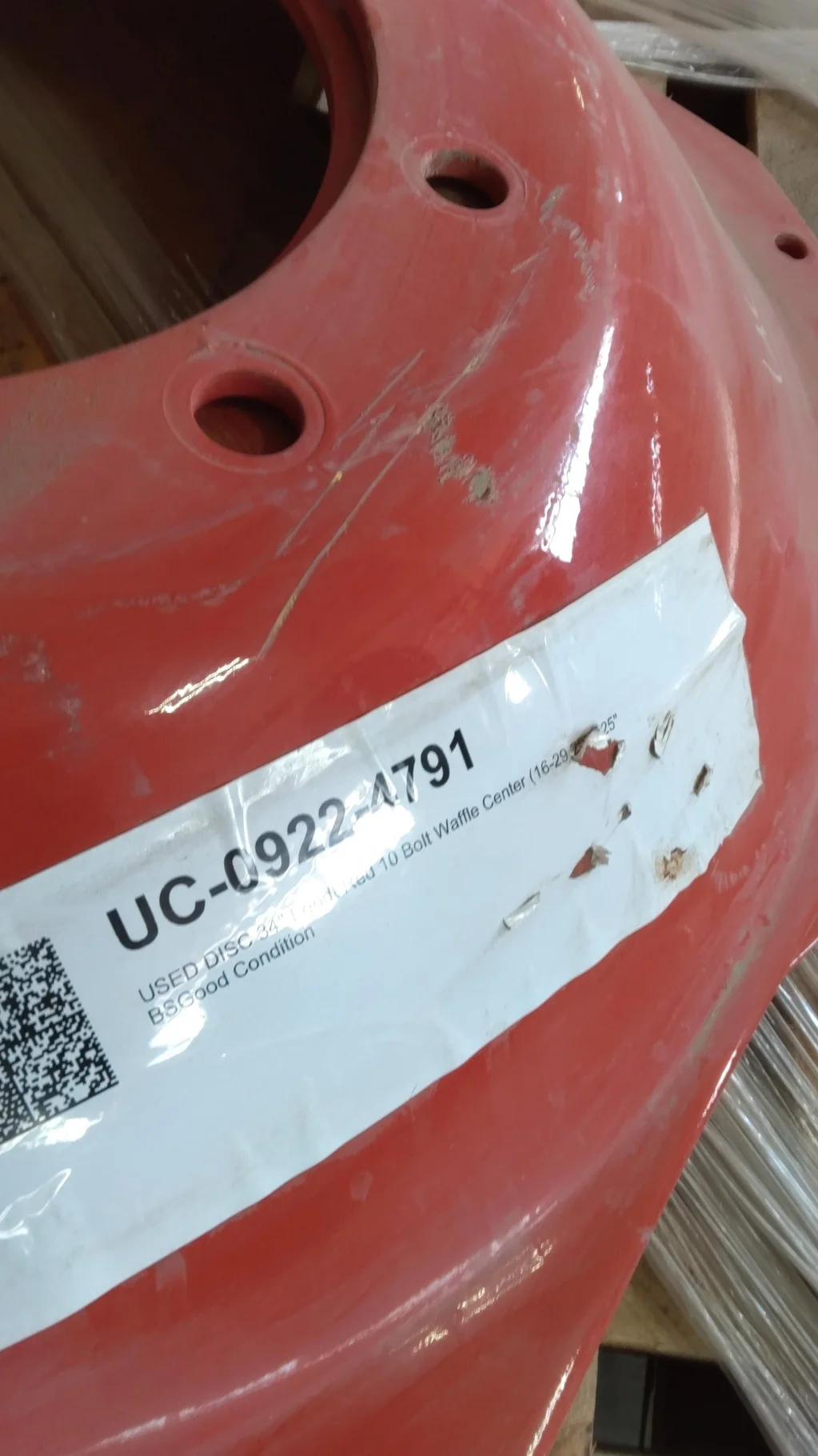 USED DISC 34" Fendt Red 10 Bolt Waffle Center (16-29.25) 8.25" BSGood Condition image 3