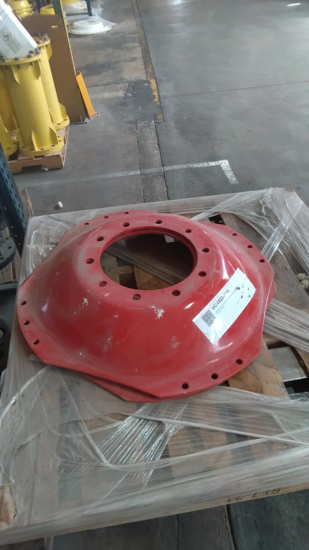USED DISC 34" Fendt Red 10 Bolt Waffle Center (16-29.25) 8.25" BSGood Condition image 4