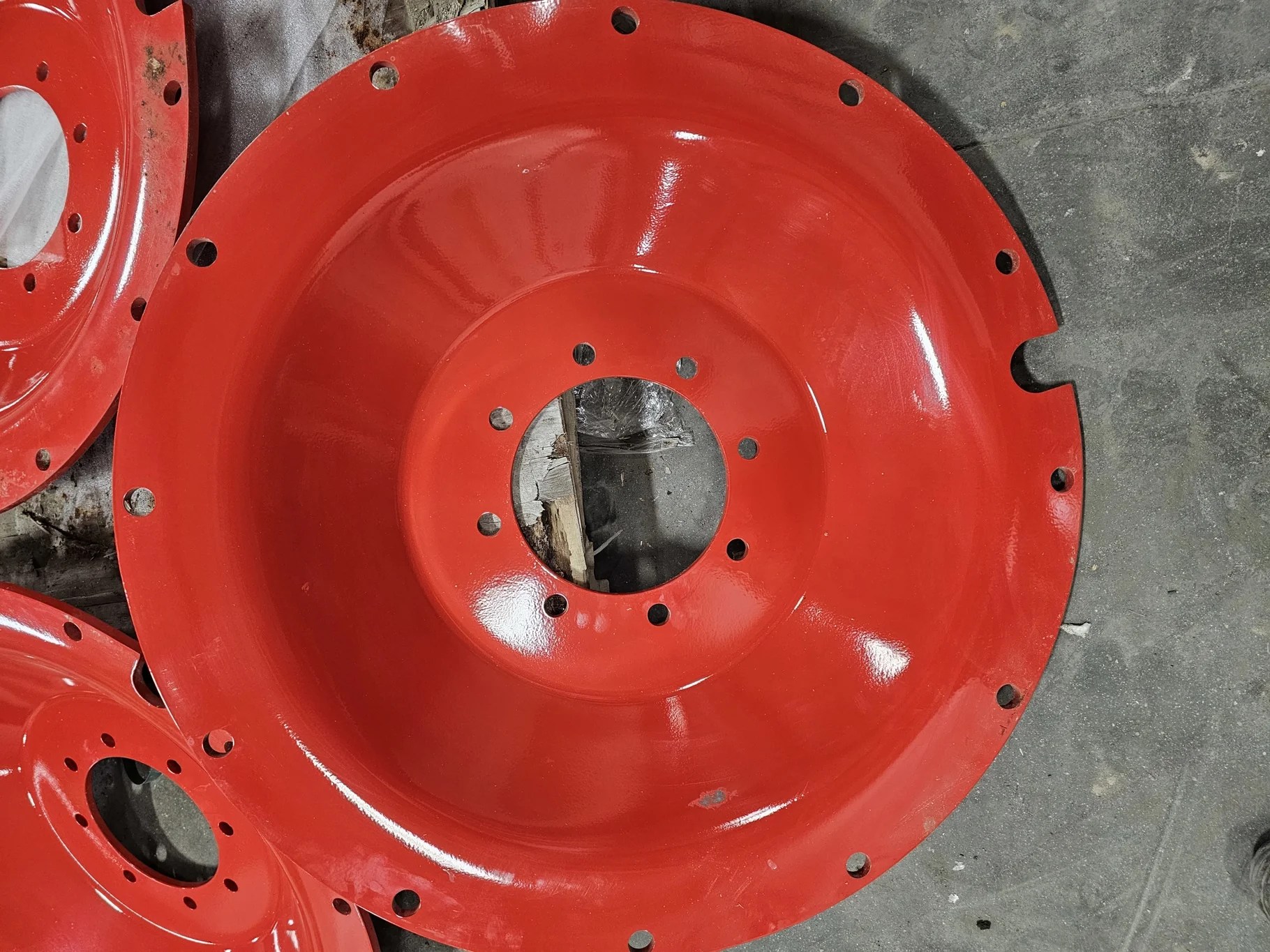 USED DISC 38" Fendt Red 8 Bolt Stub Disc center (8-10.75-8.75) (scratches) image 5