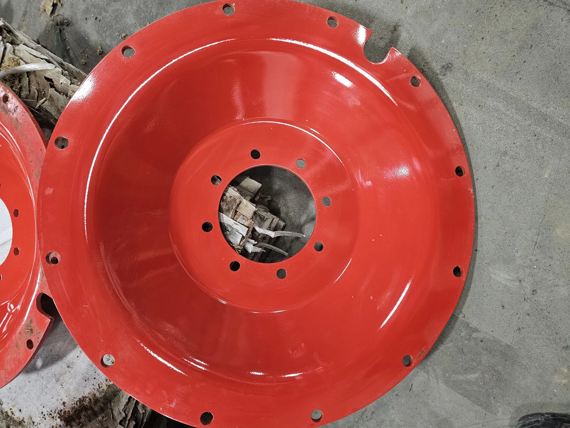 USED DISC 38" Fendt Red 8 Bolt Stub Disc center (8-10.75-8.75) (scratches) image 7