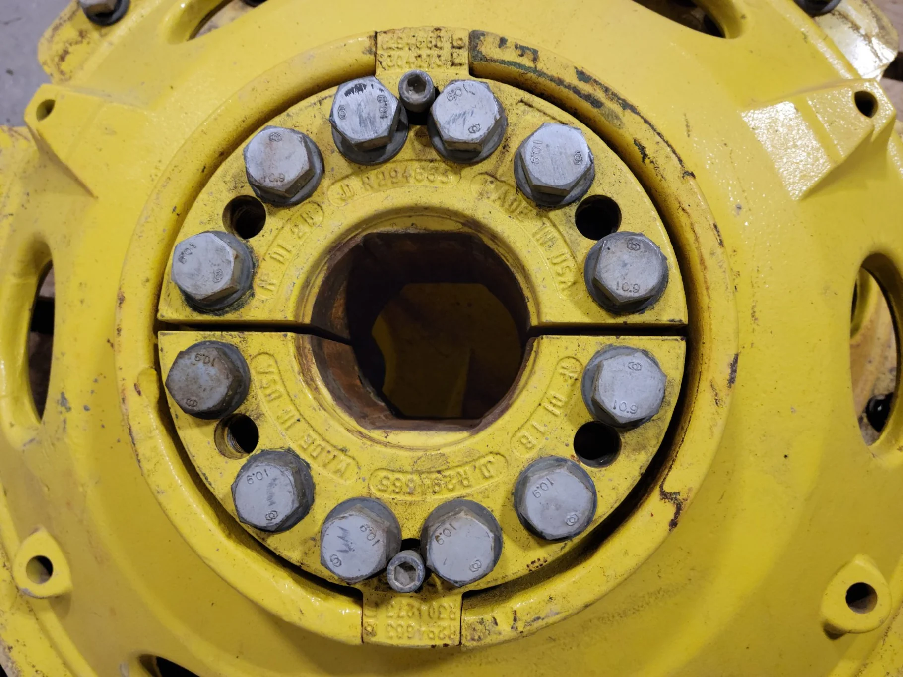 Used JD Cast 120 mm Axle ( Hardware Included
