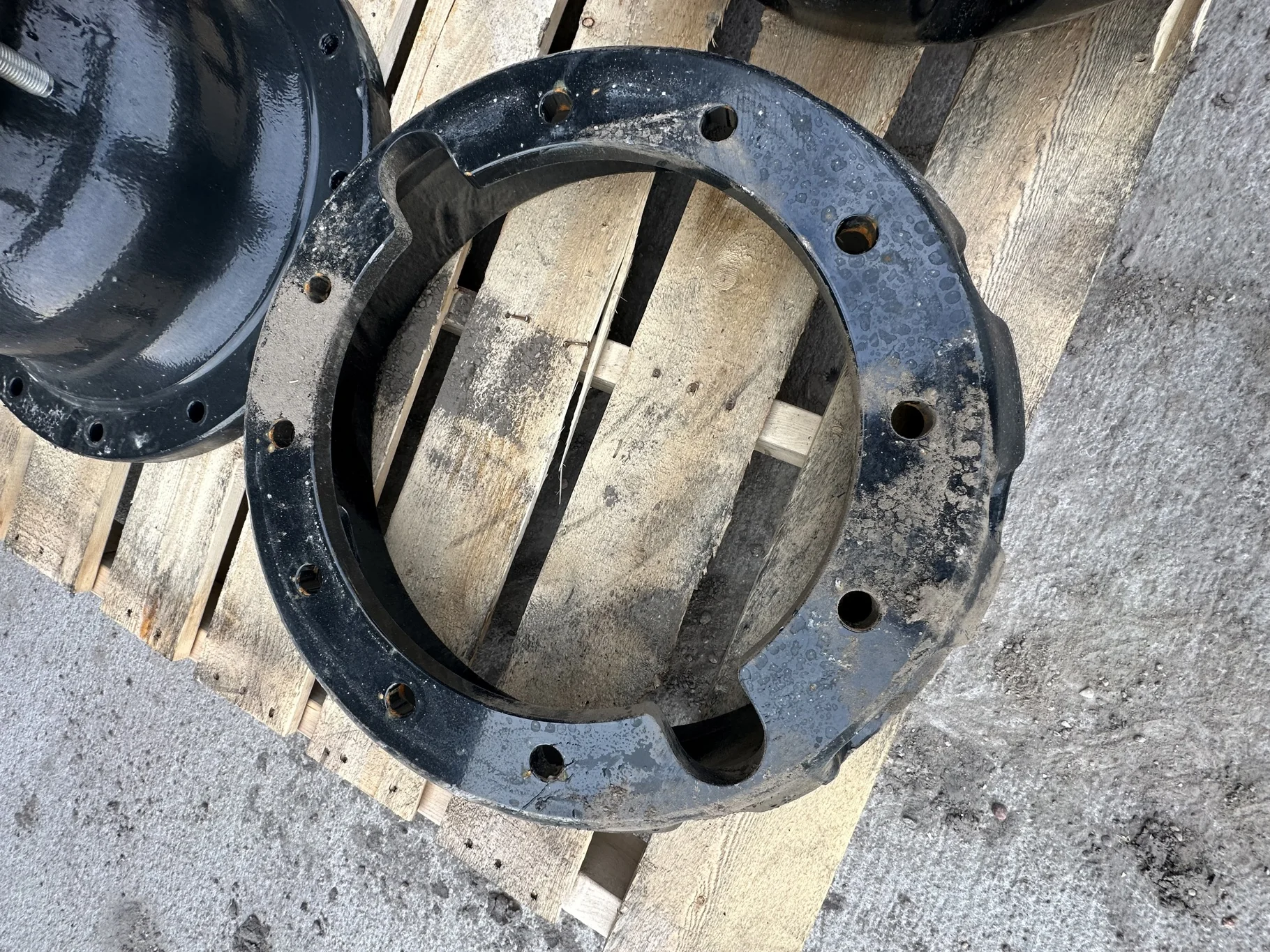 Take Off 15.50"OEM Black 12-Bolt Hub Extension (FRONT) w/Hardware (19.75" Diameter Pipe & M22-2.5P T image 2