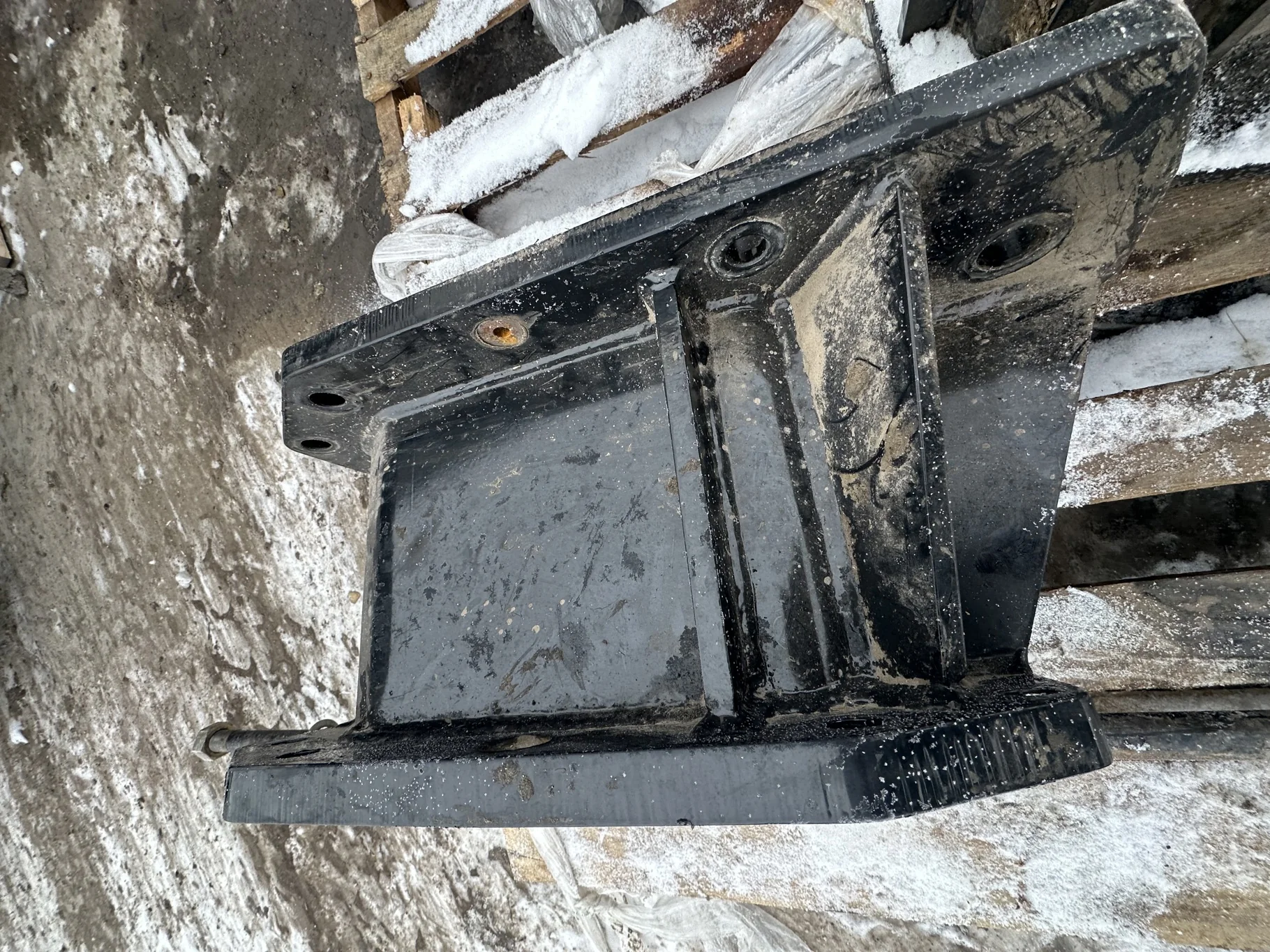 Used 10.5" Gloss Black Frame Extension Kit for Case 7250H for 30" Single Tire Rows - Good Condition