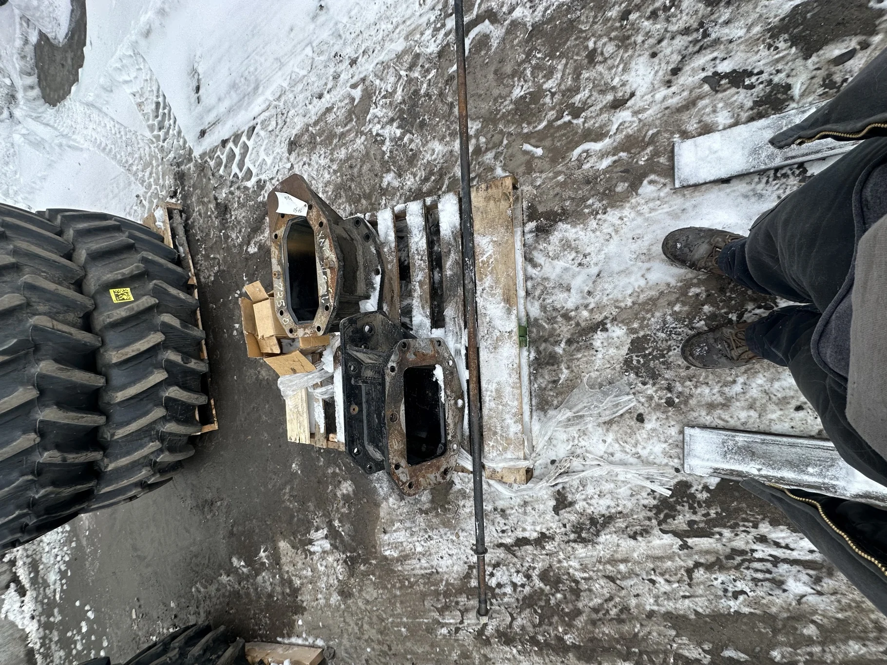 Used 10.5" Gloss Black Frame Extension Kit for Case 7250H for 30" Single Tire Rows - Good Condition image 3