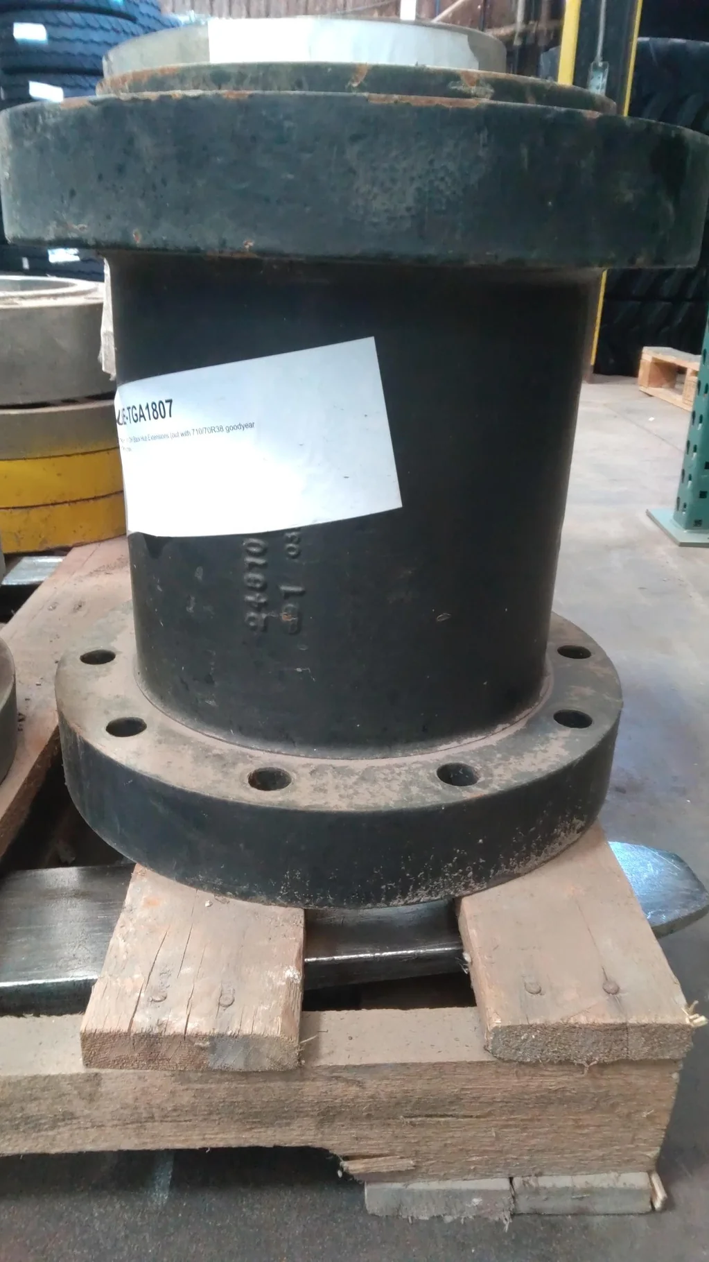 Used 15" CIH Black Hub Extensions (out with 710/70R38 goodyear assemblies) image 2