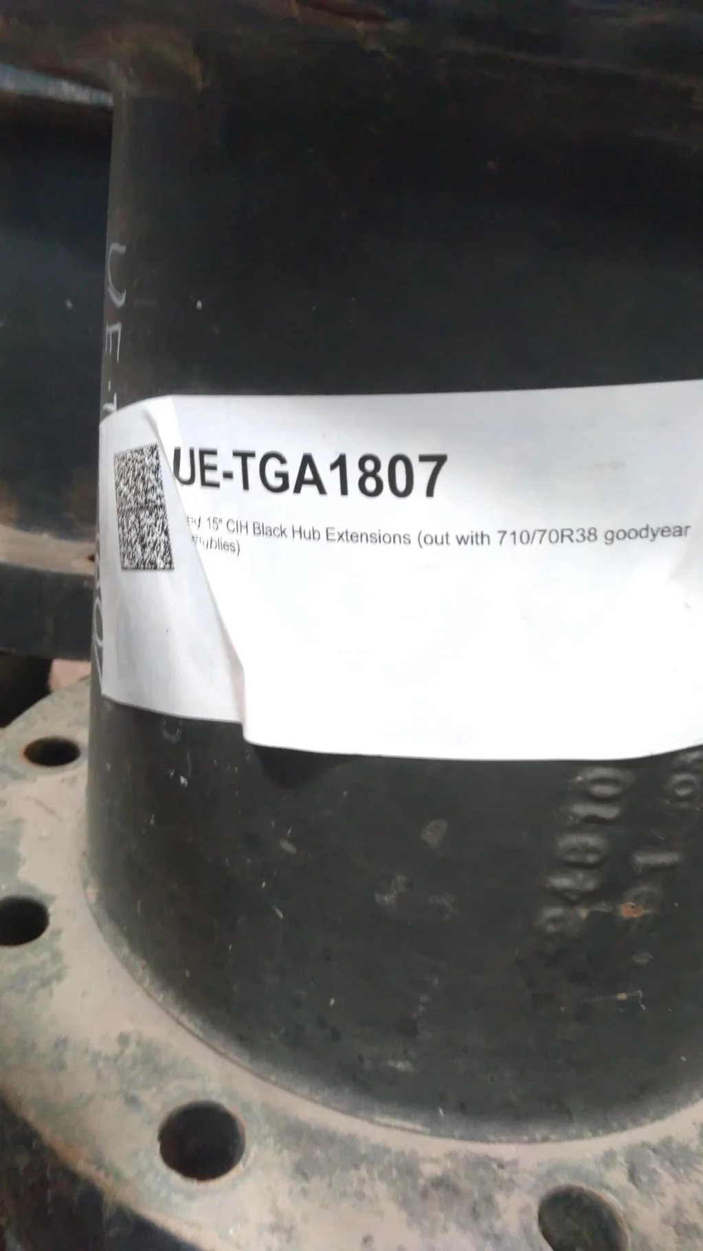 Used 15" CIH Black Hub Extensions (out with 710/70R38 goodyear assemblies) image 3