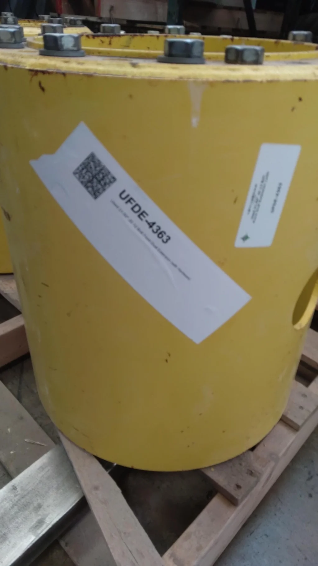 Used 21.50" JD 12 Bolt Front Dual Extension (with Hardware)